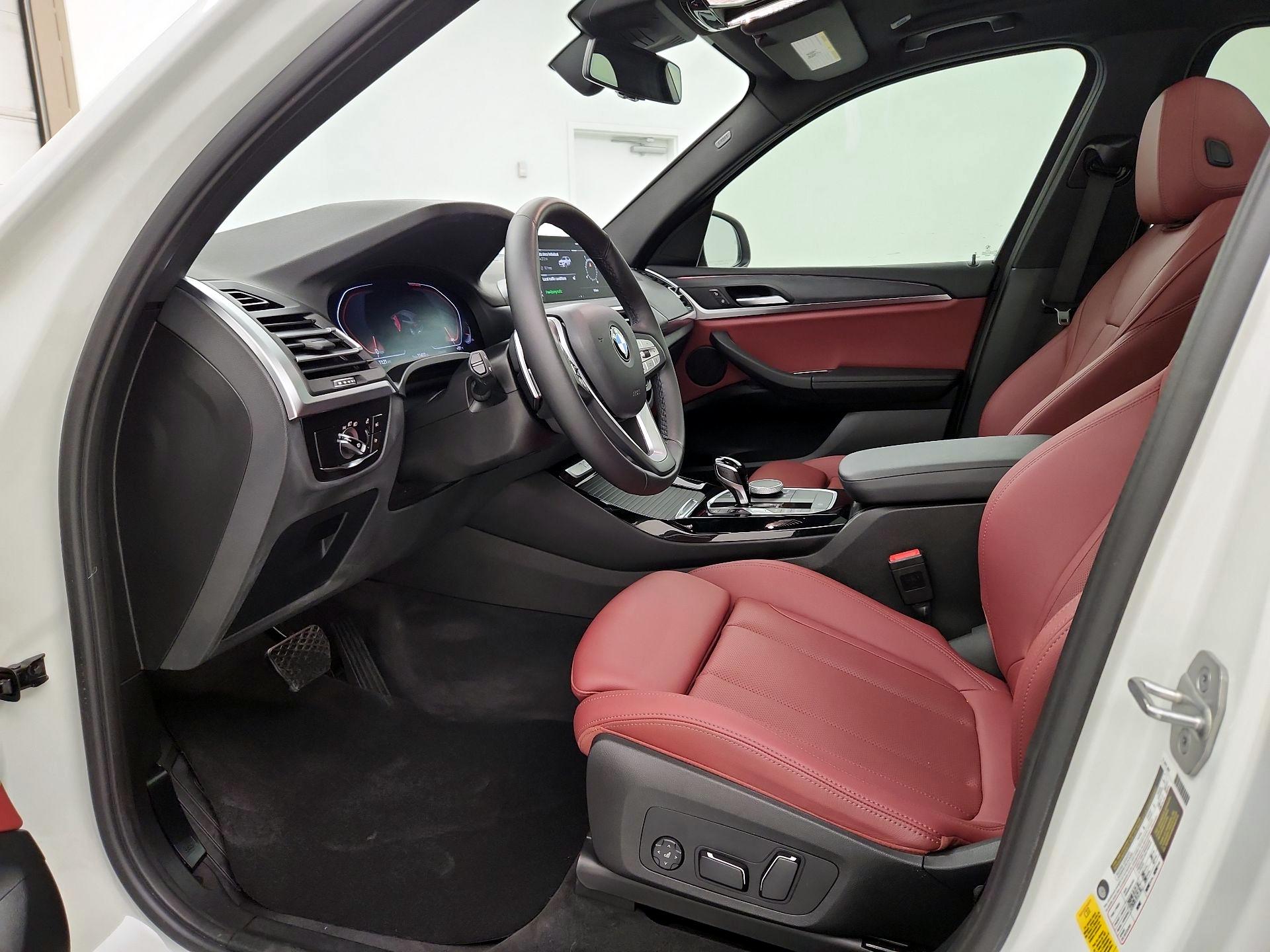 Thumbnail: 2024 BMW X3 - 11