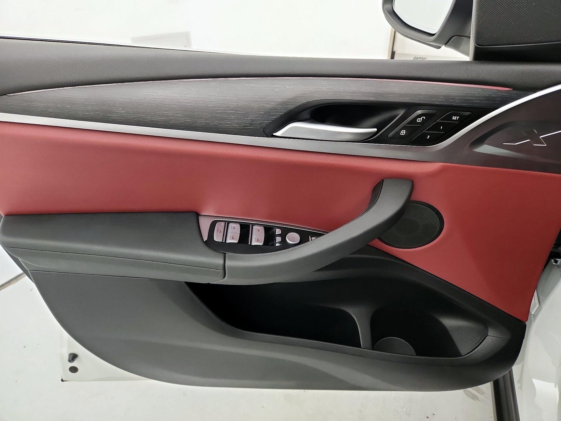 Thumbnail: 2024 BMW X3 - 12