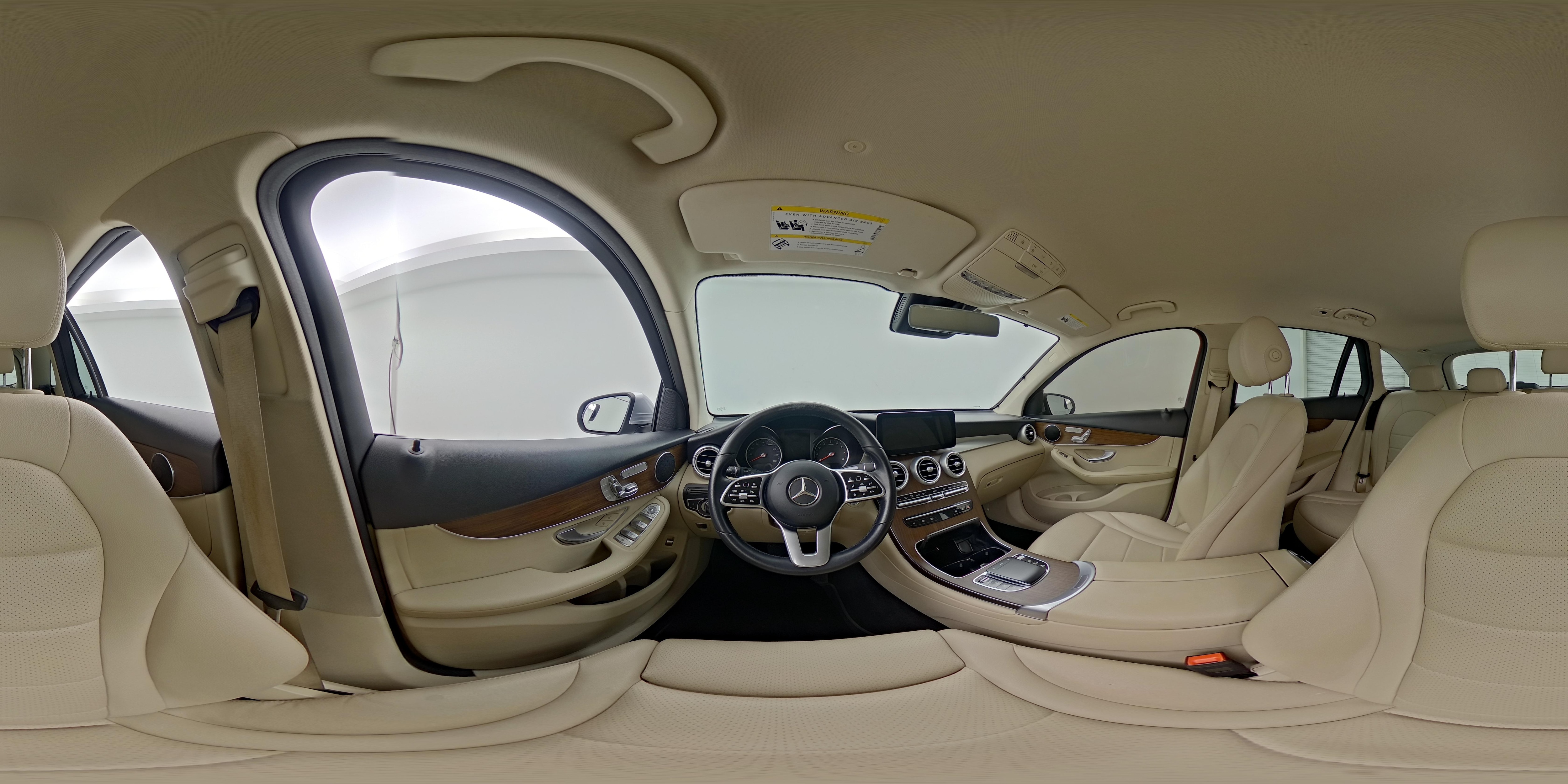 2022 Mercedes-Benz GLC GLC300 - Photo 26