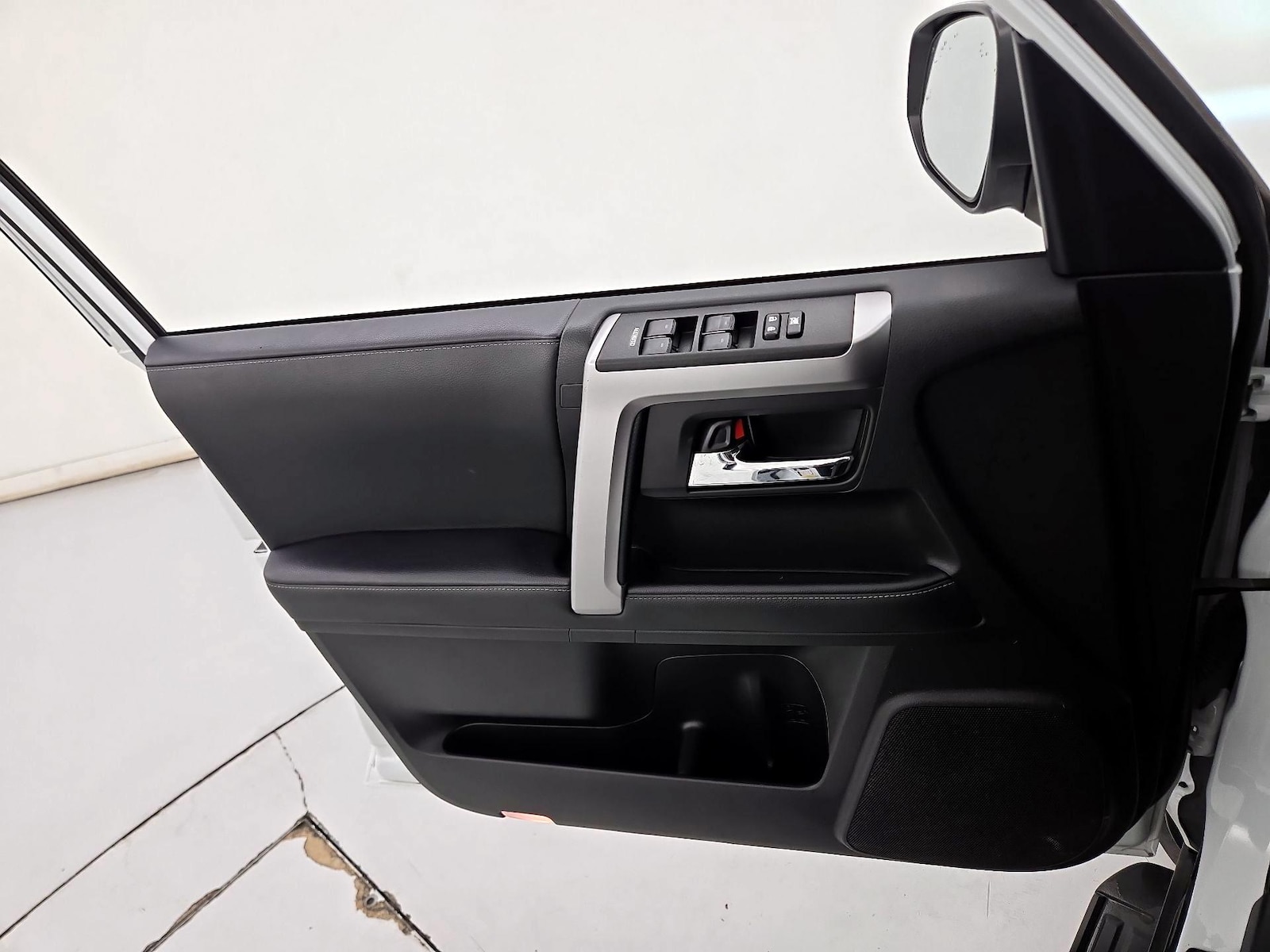 2024 Toyota 4Runner SR5 Premium - Photo 13