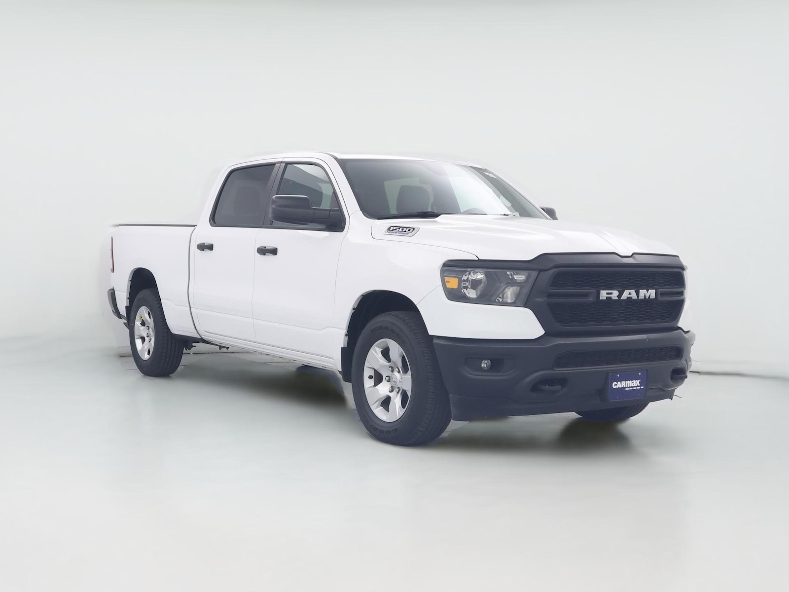 Bed Liner & Tow Hitch