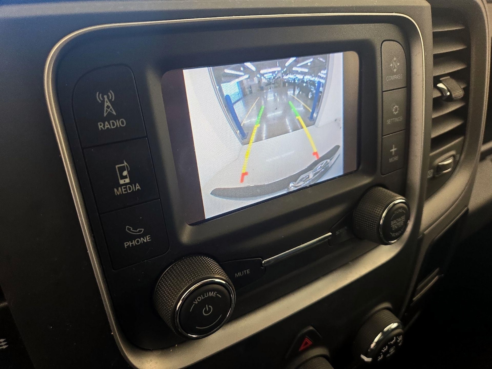2024 RAM Ram 1500 Classic Tradesman - Photo 15