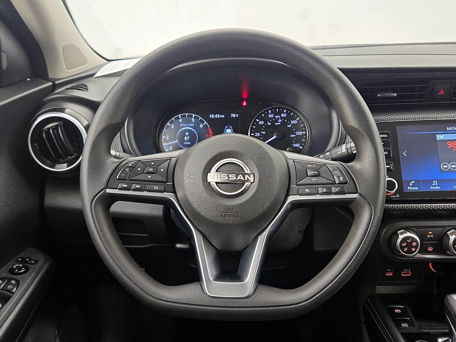 2024 Nissan Kicks SV - Photo 11