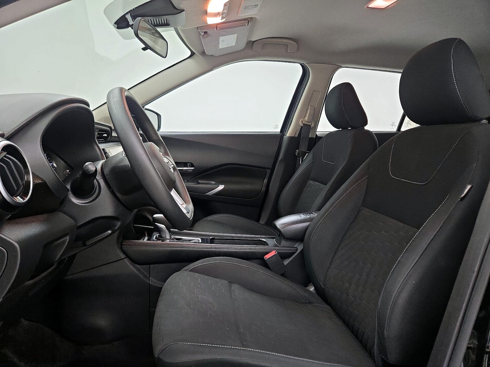 2024 Nissan Kicks SV - Photo 12