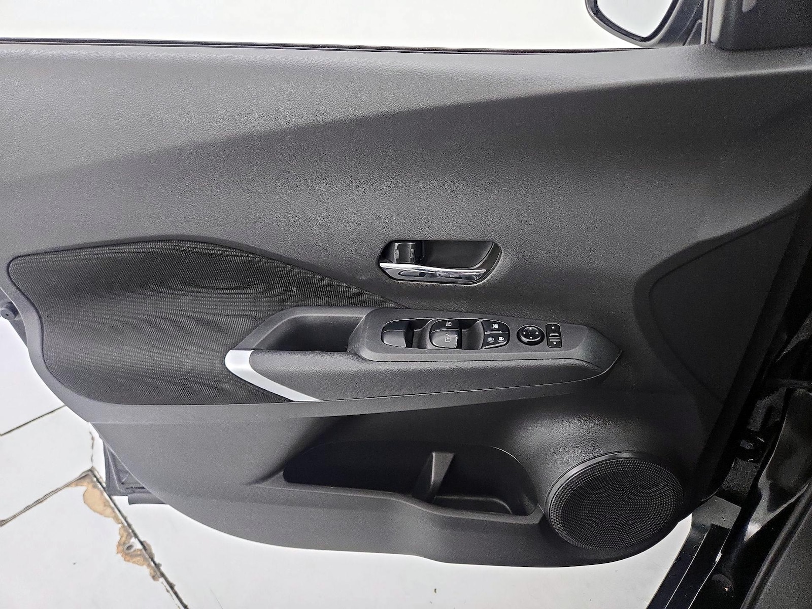 2024 Nissan Kicks SV - Photo 13