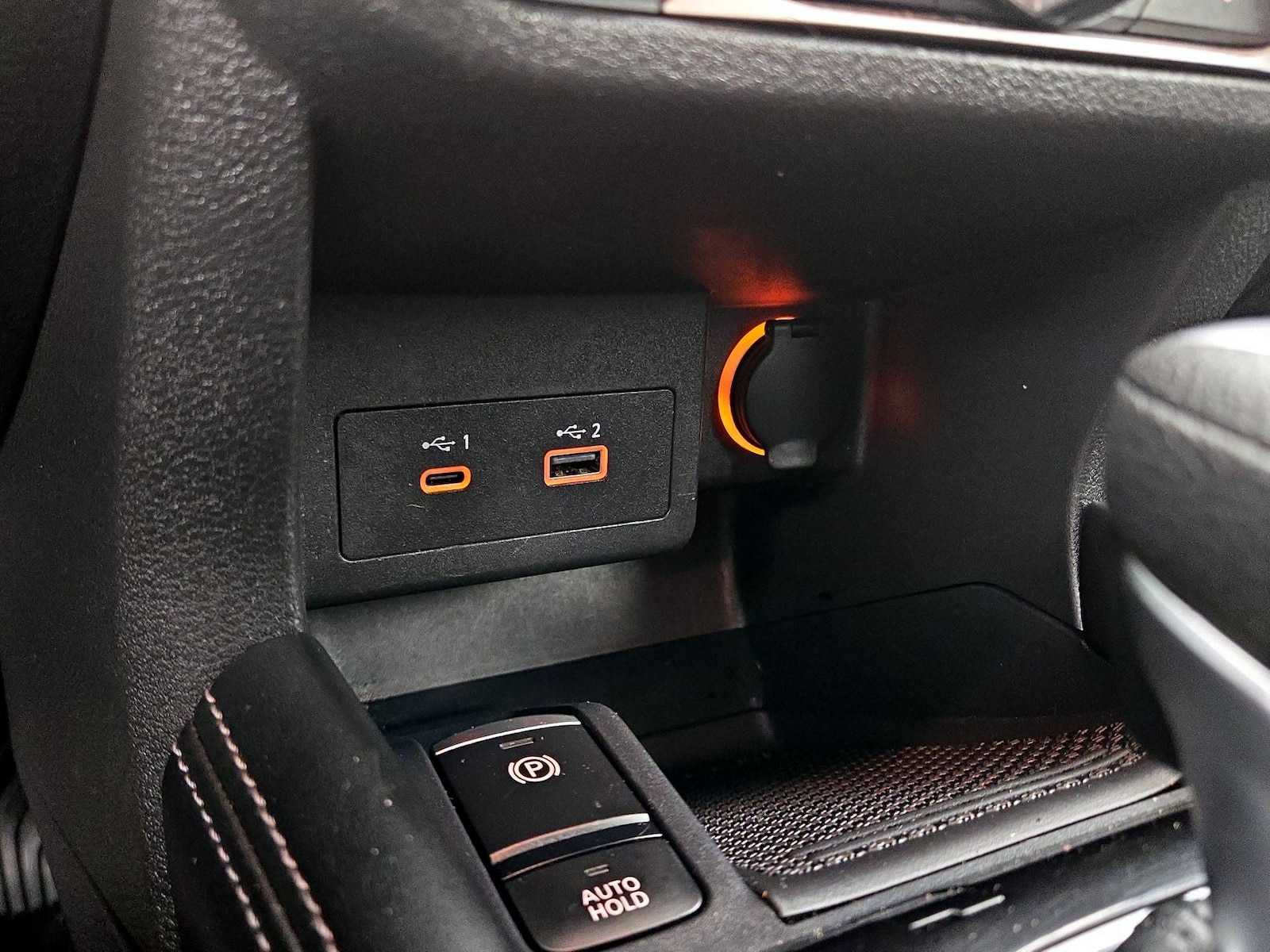 2024 Nissan Kicks SV - Photo 18