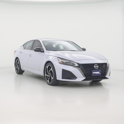 2023 Nissan Altima SR