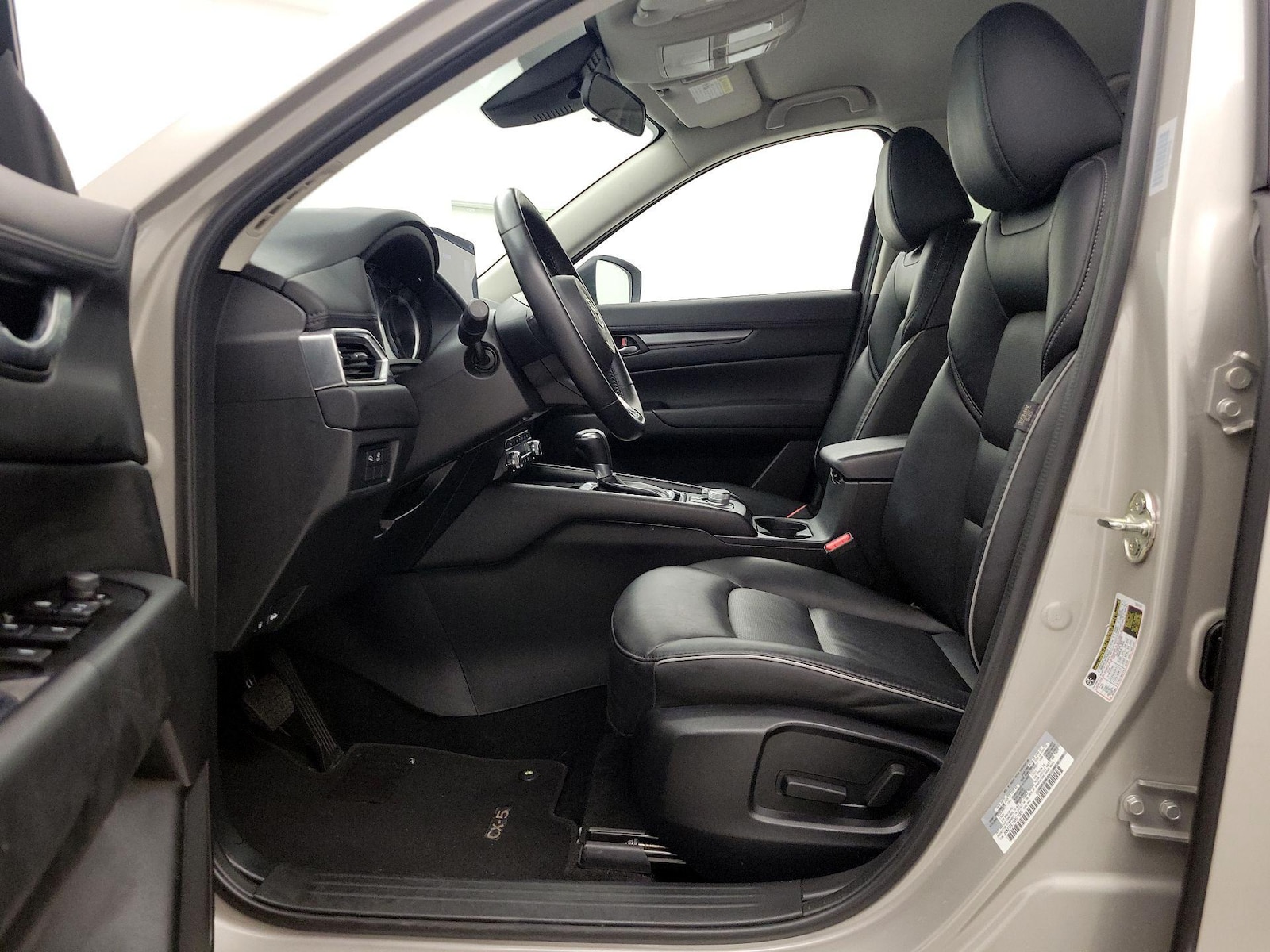 2025 Mazda CX-5 S Select Package - Photo 12