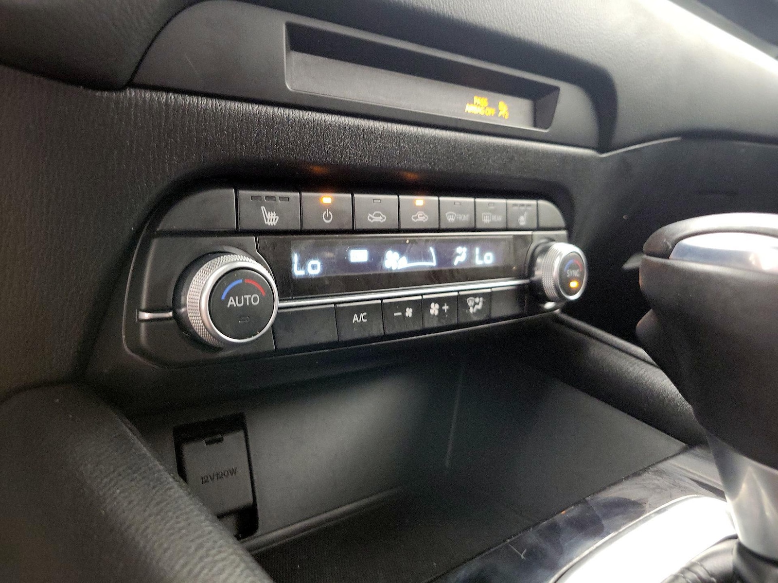 2025 Mazda CX-5 S Select Package - Photo 17