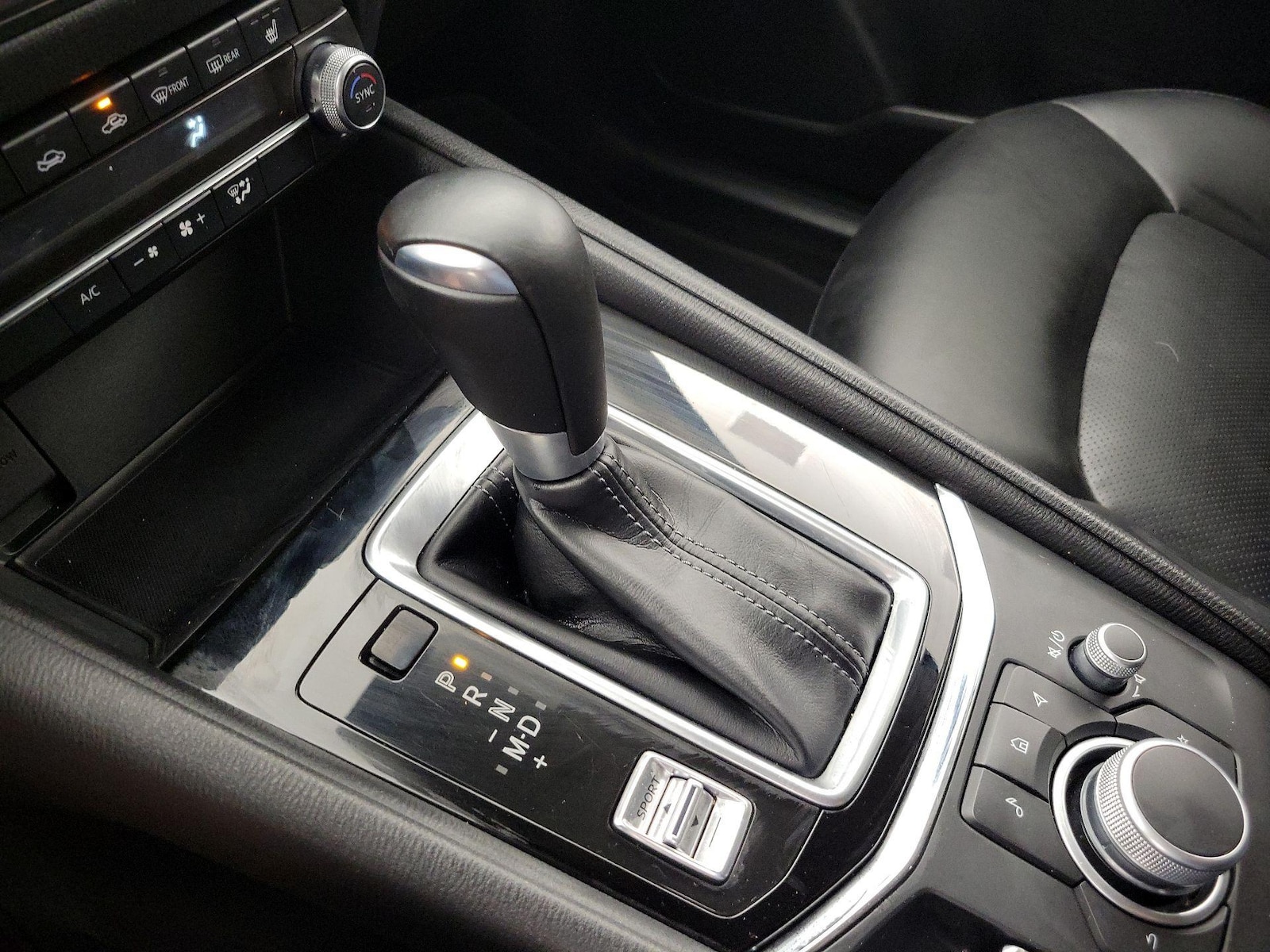 2025 Mazda CX-5 S Select Package - Photo 18