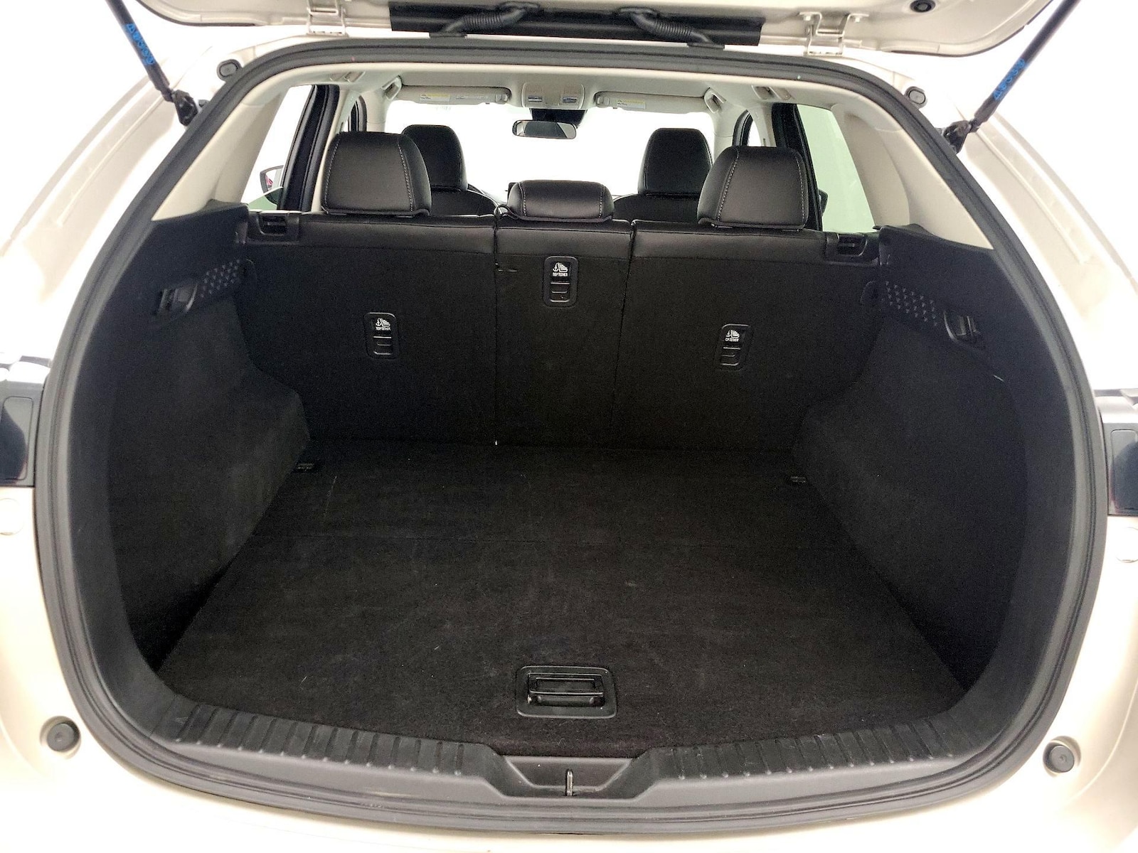 2025 Mazda CX-5 S Select Package - Photo 21