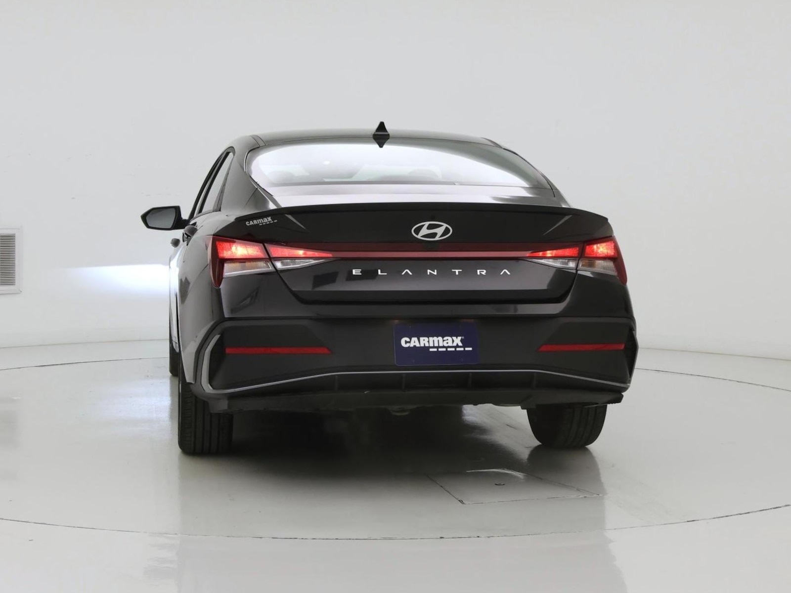 2026 Hyundai Elantra SEL Sport - Photo 7