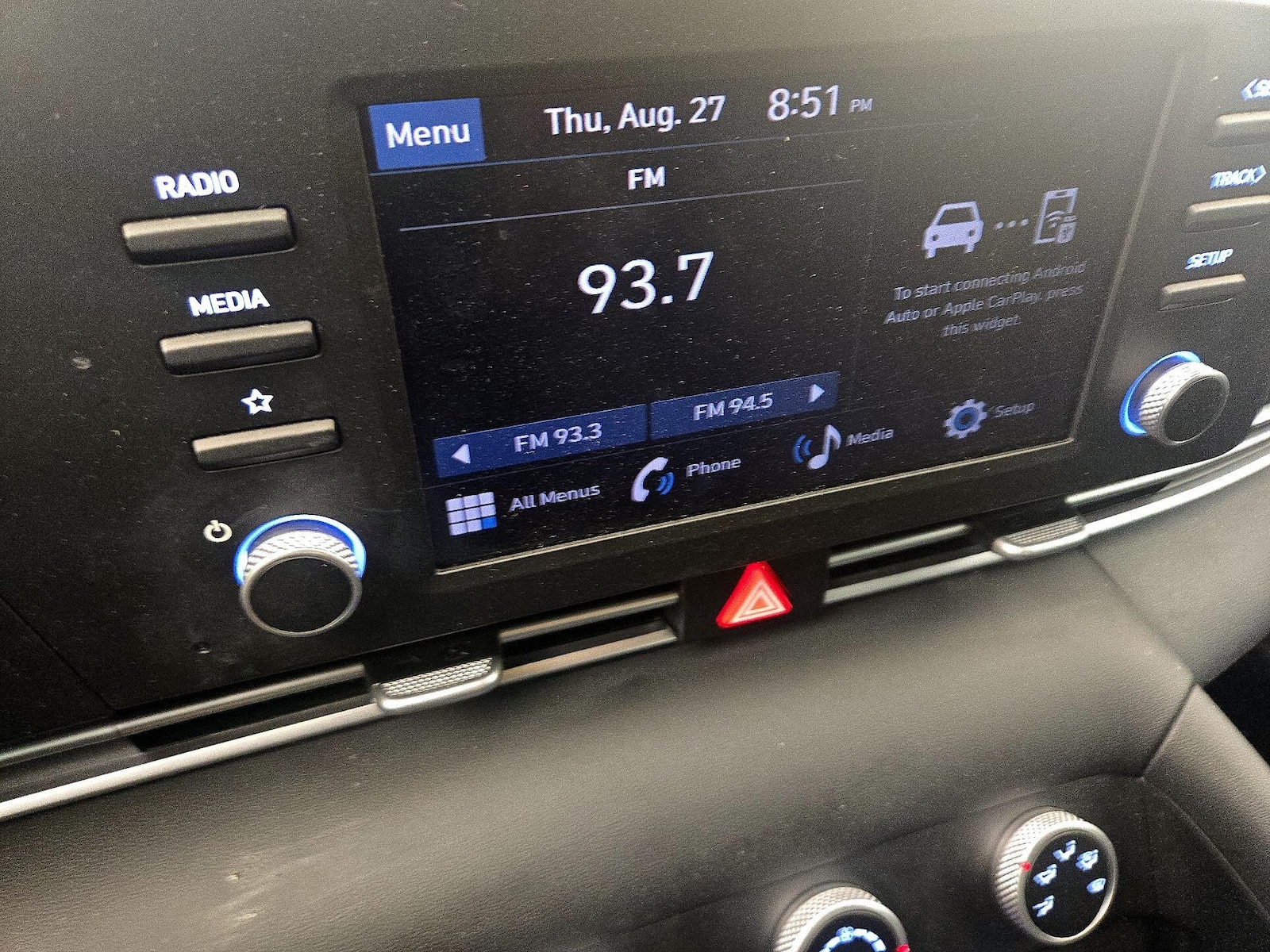 2026 Hyundai Elantra SE - Photo 16