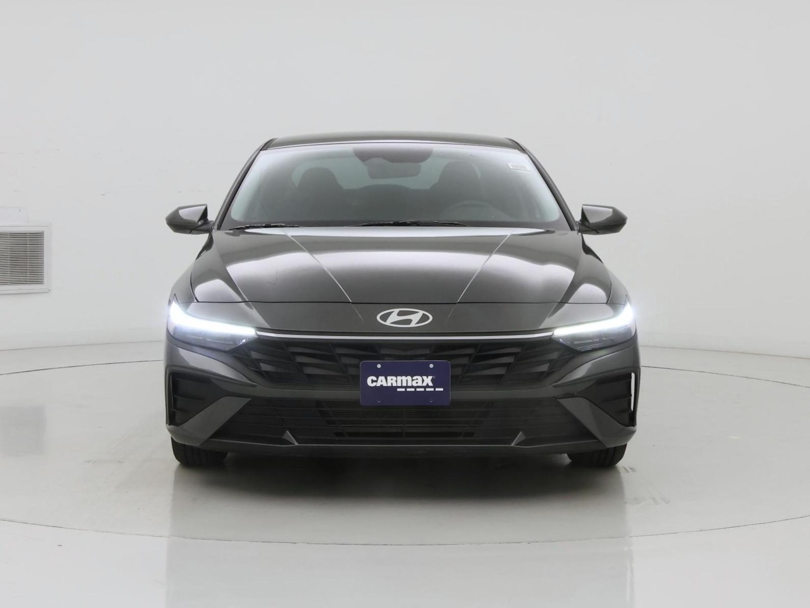 2026 Hyundai Elantra SE - Photo 6