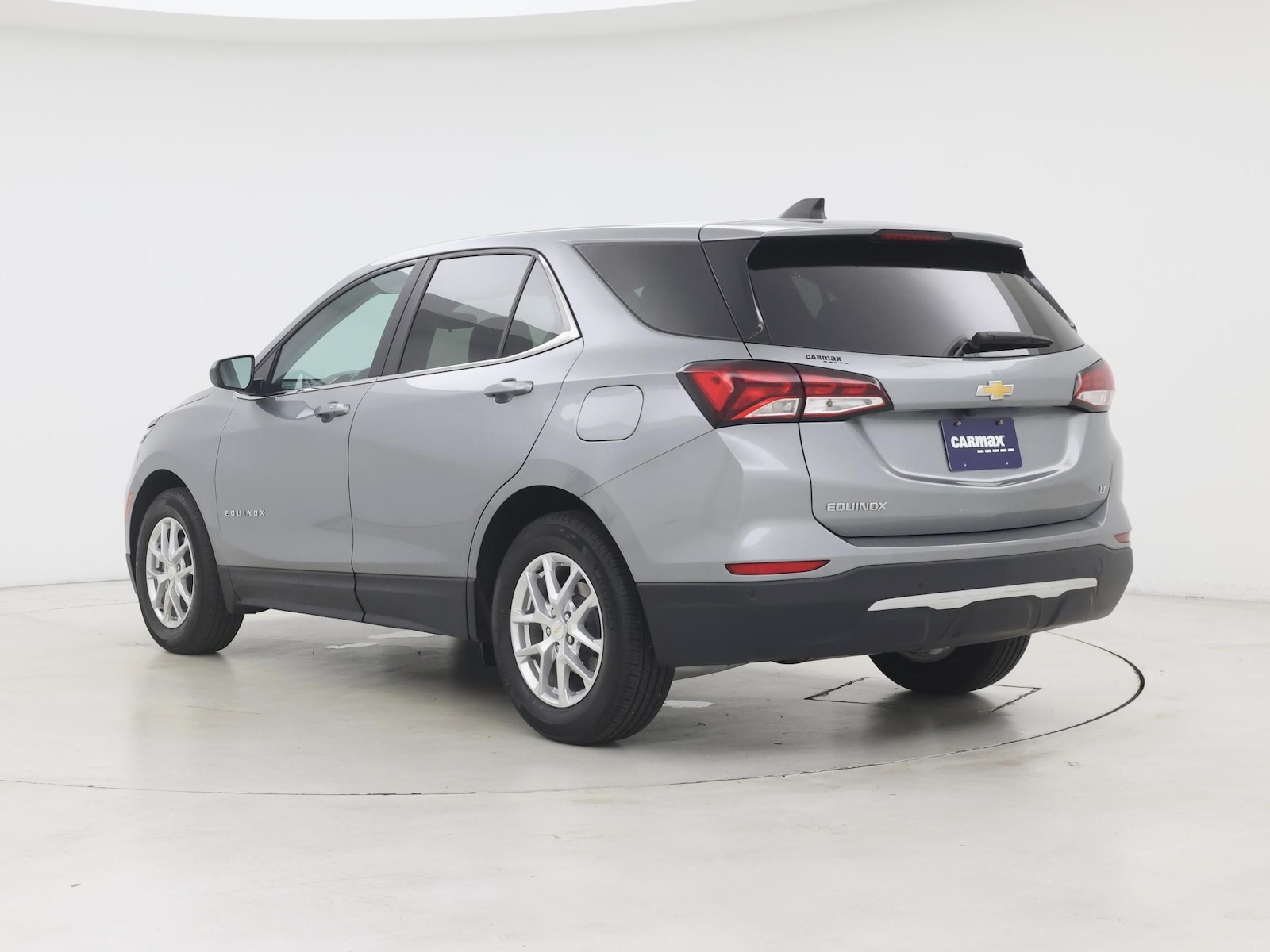 2024 Chevrolet Equinox LT - Photo 3