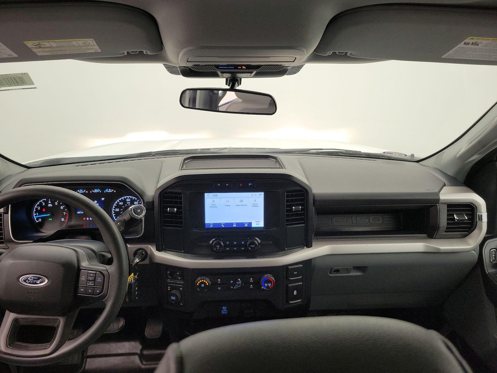 2022 Ford F-150 XL - Photo 10