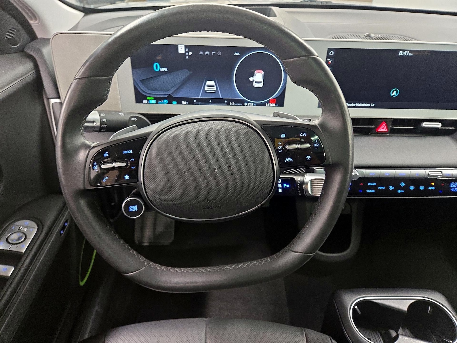 2024 Hyundai IONIQ 5 Limited - Photo 11