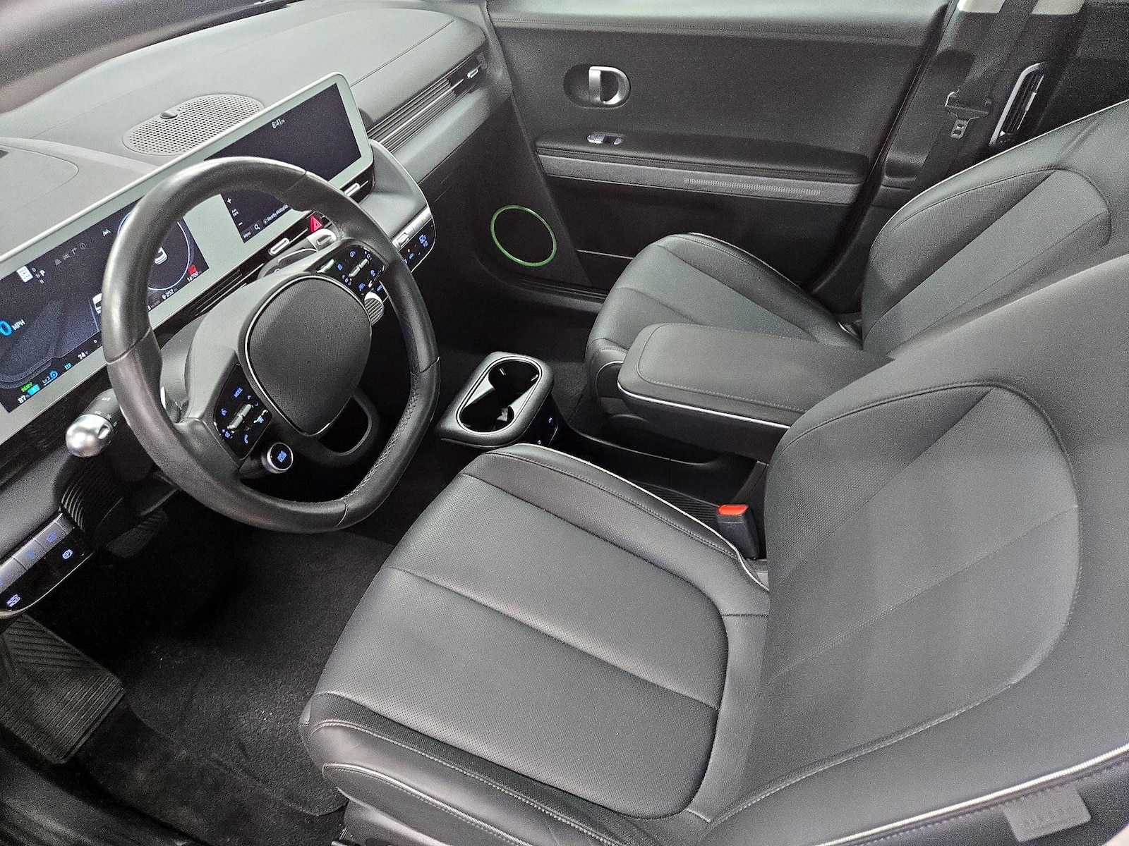 2024 Hyundai IONIQ 5 Limited - Photo 12