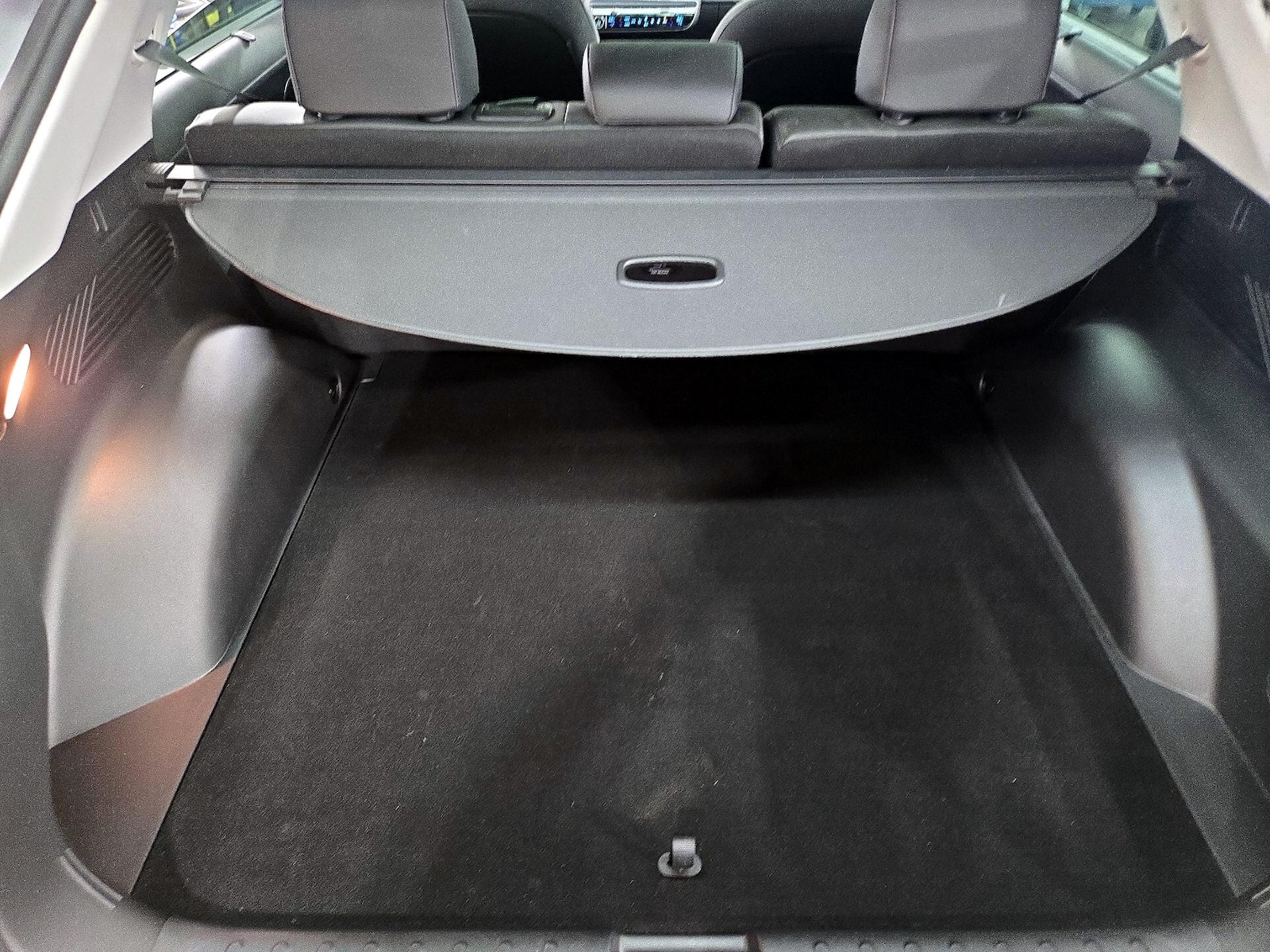 2024 Hyundai IONIQ 5 Limited - Photo 23