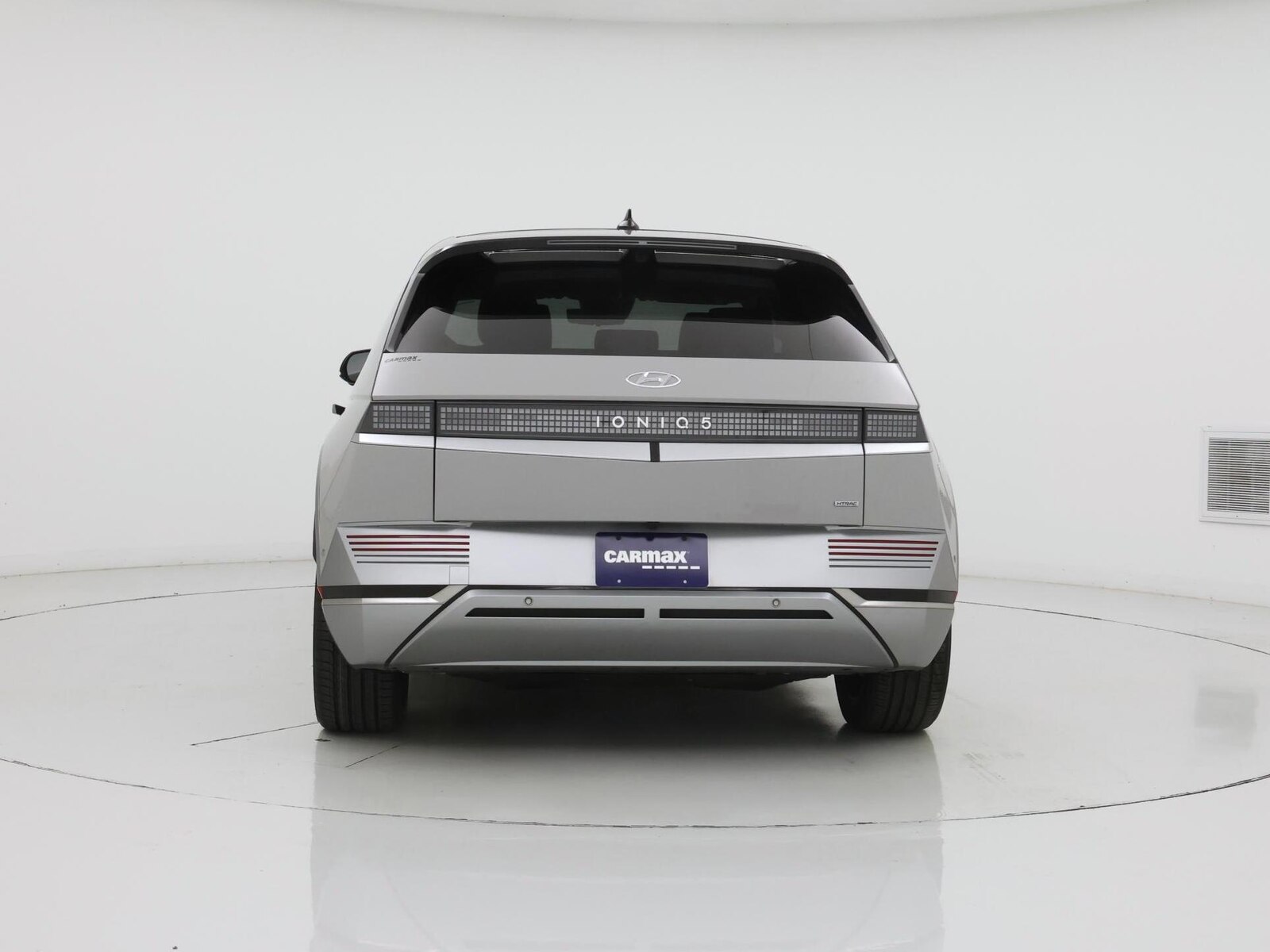 2024 Hyundai IONIQ 5 Limited - Photo 7