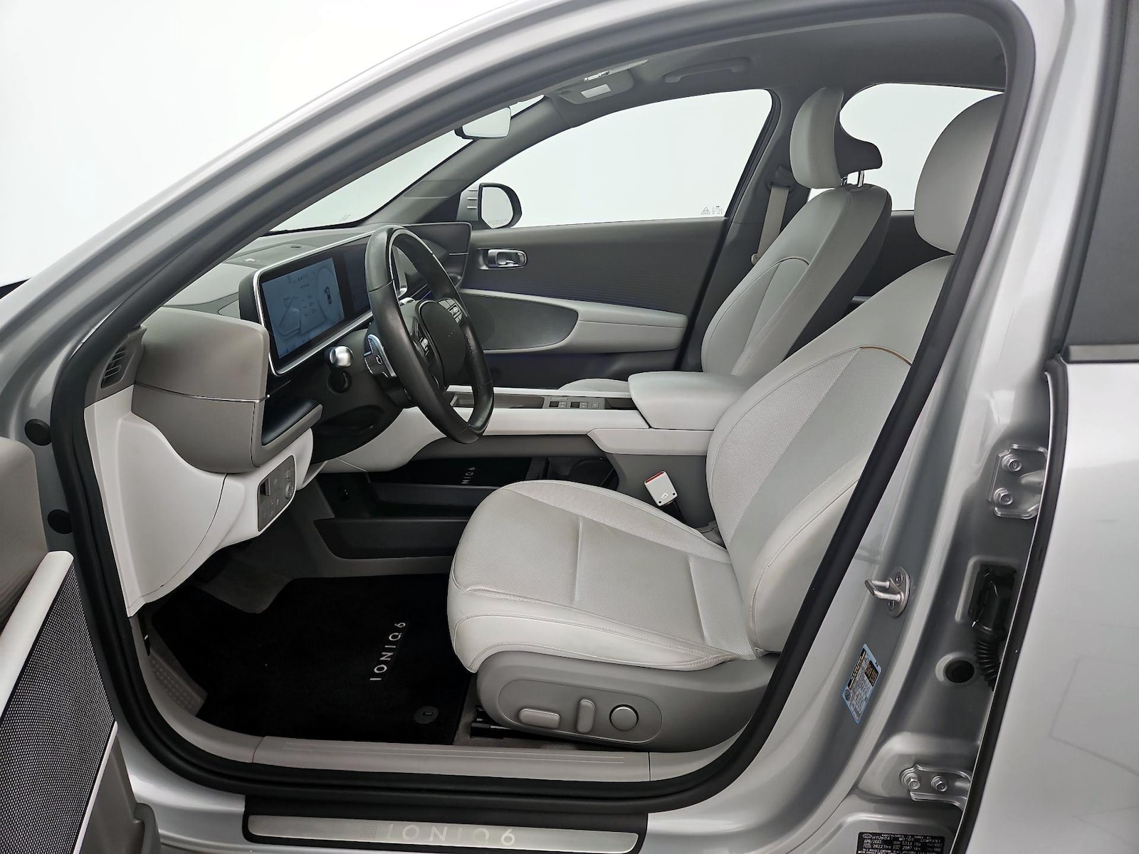 2023 Hyundai IONIQ 6 SEL - Photo 12