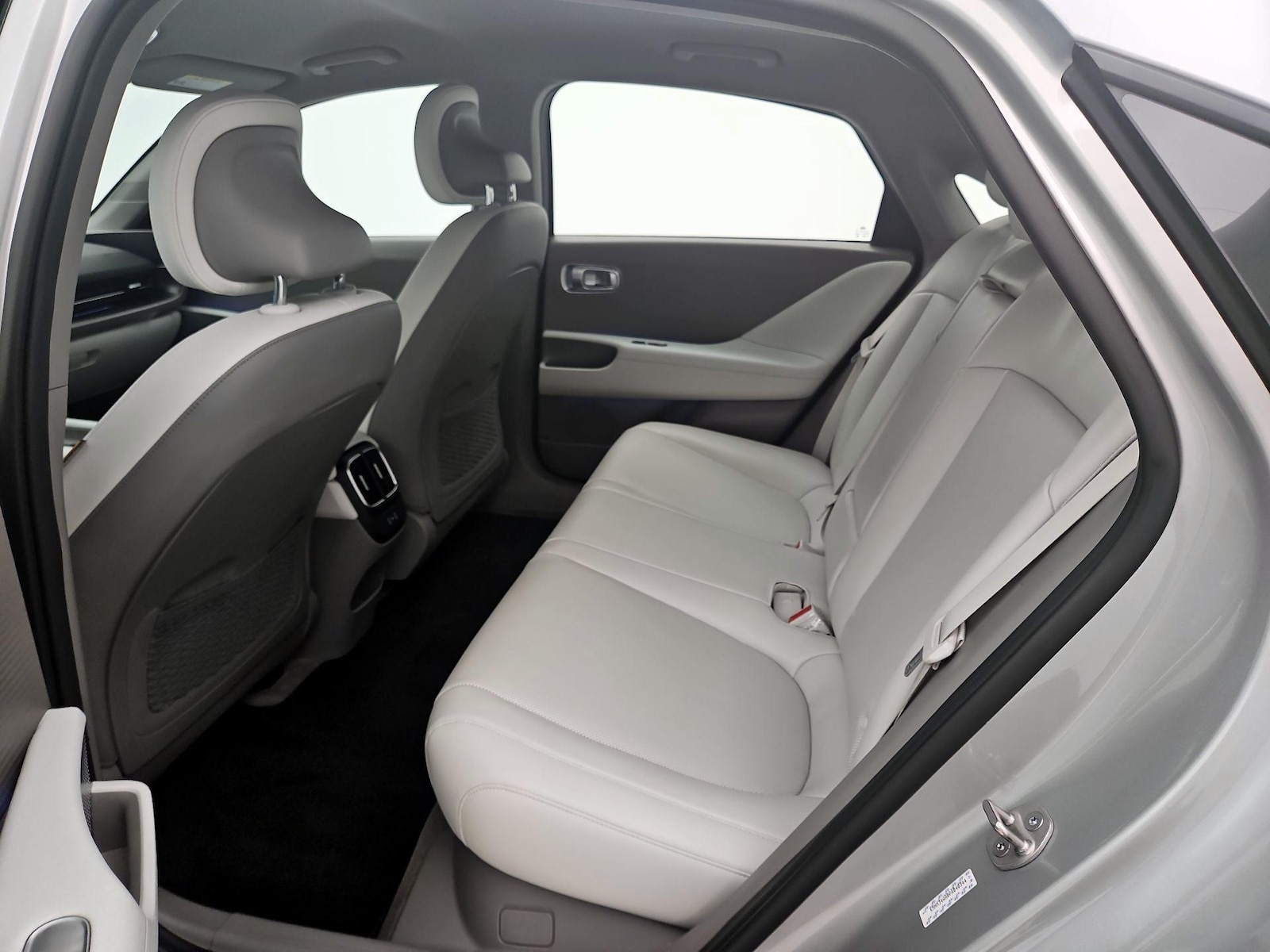 2023 Hyundai IONIQ 6 SEL - Photo 21