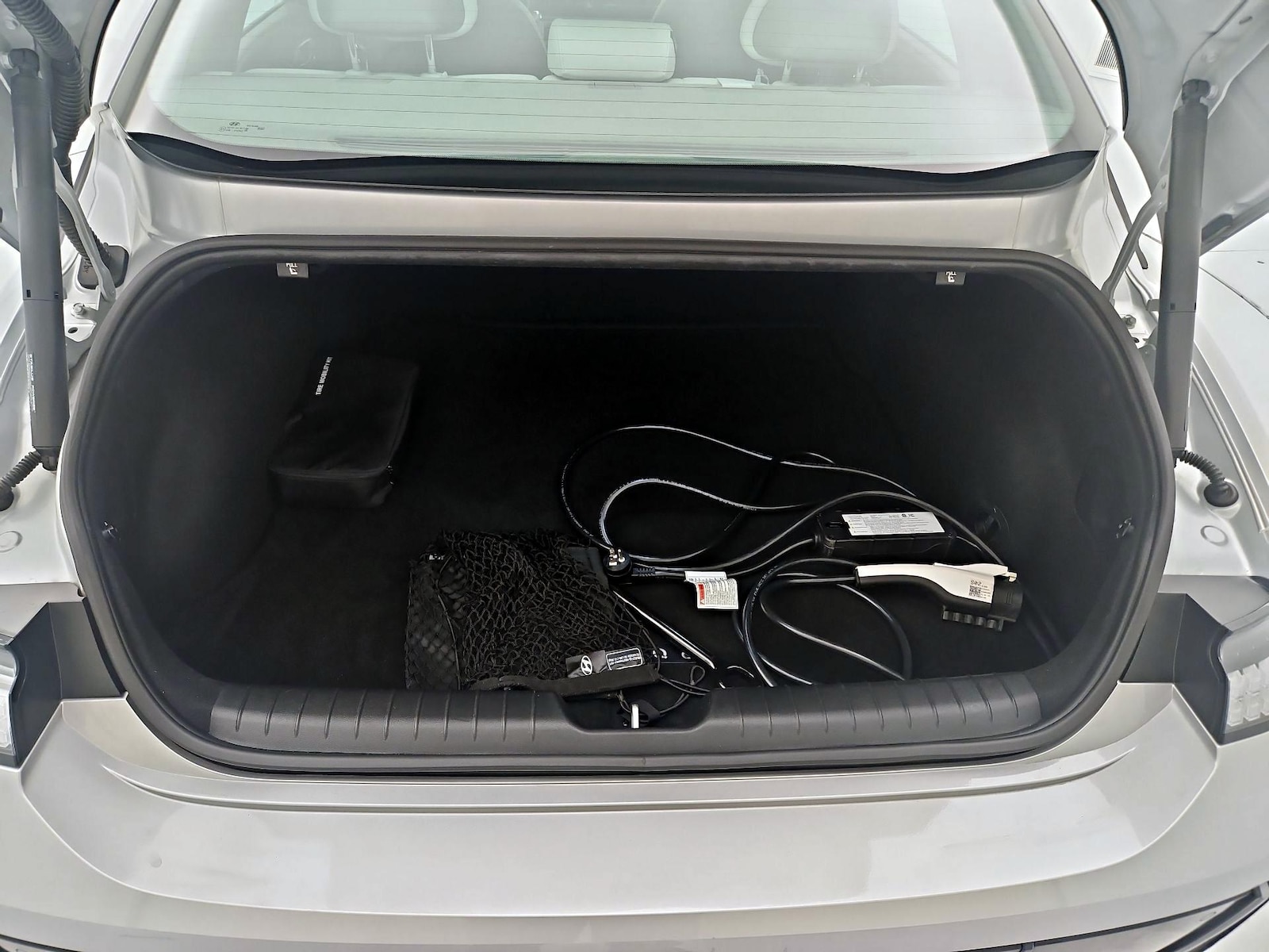 2023 Hyundai IONIQ 6 SEL - Photo 22