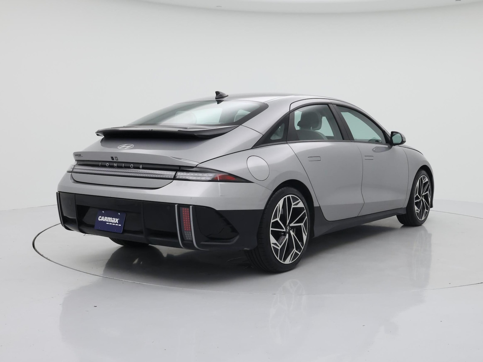 2023 Hyundai IONIQ 6 SEL - Photo 9