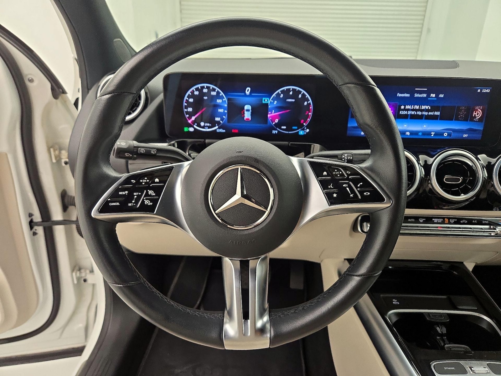 2025 Mercedes-Benz GLA GLA250 - Photo 11