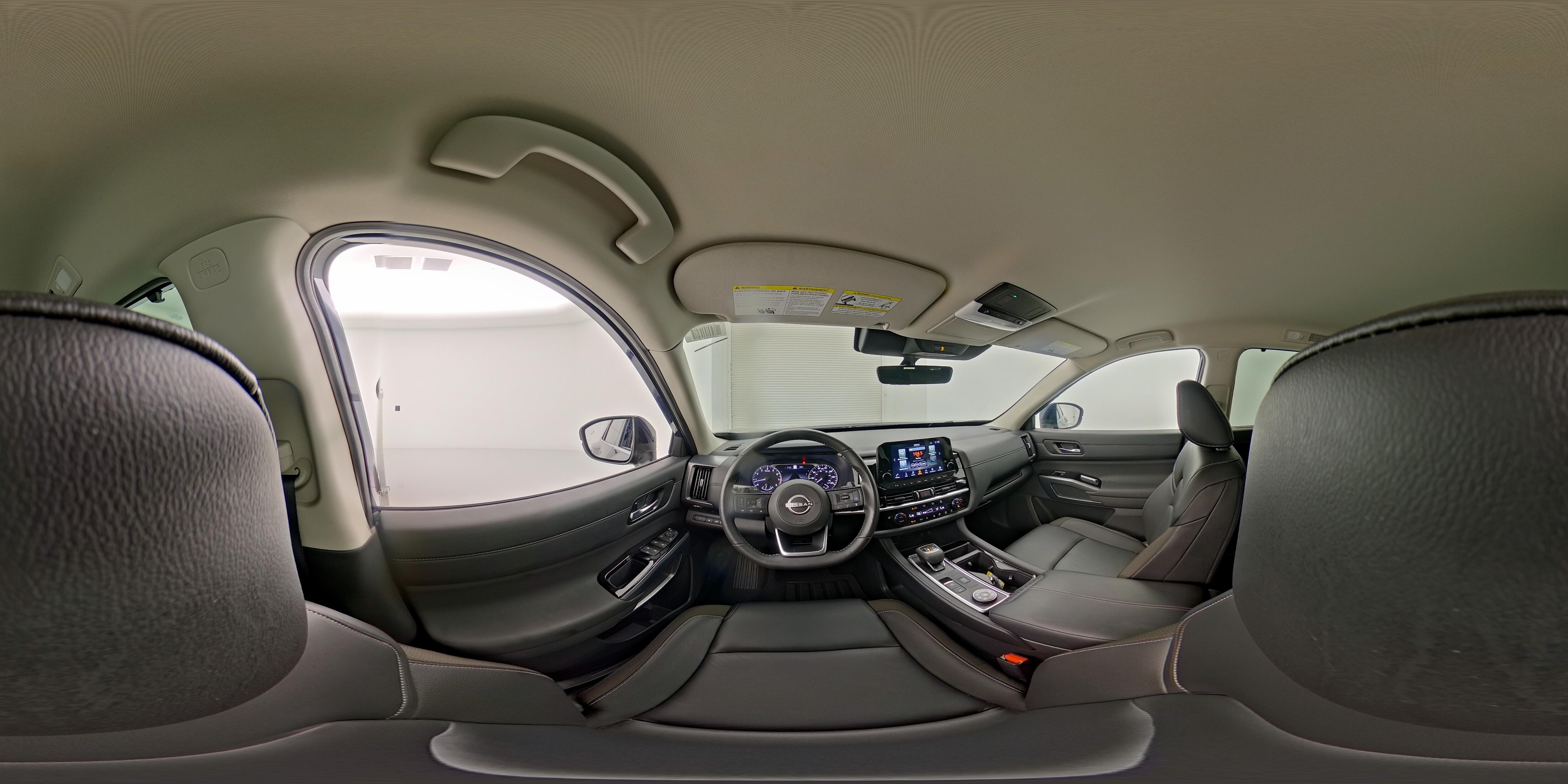 2025 Nissan Pathfinder SL - Photo 28