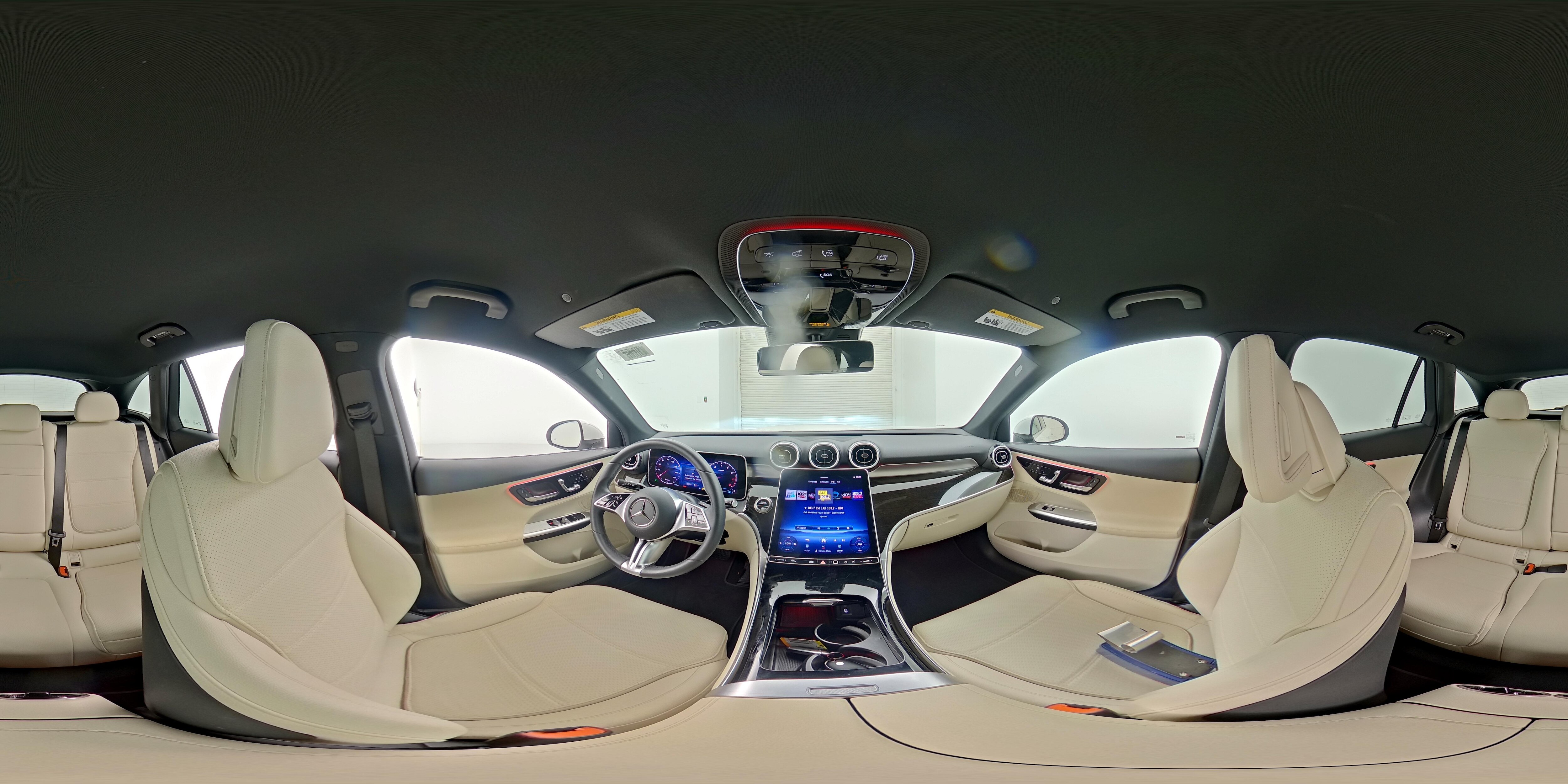 2025 Mercedes-Benz GLC Base - Photo 24