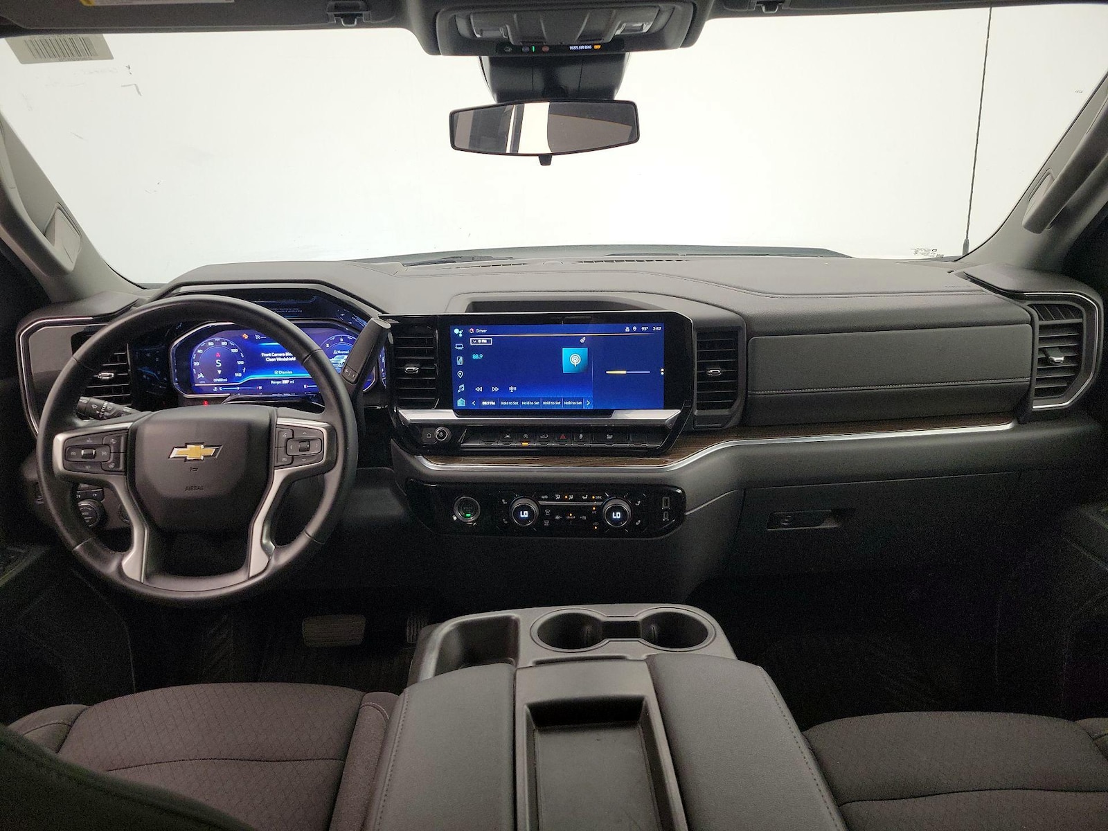 2023 Chevrolet Silverado 1500 LT - Photo 10