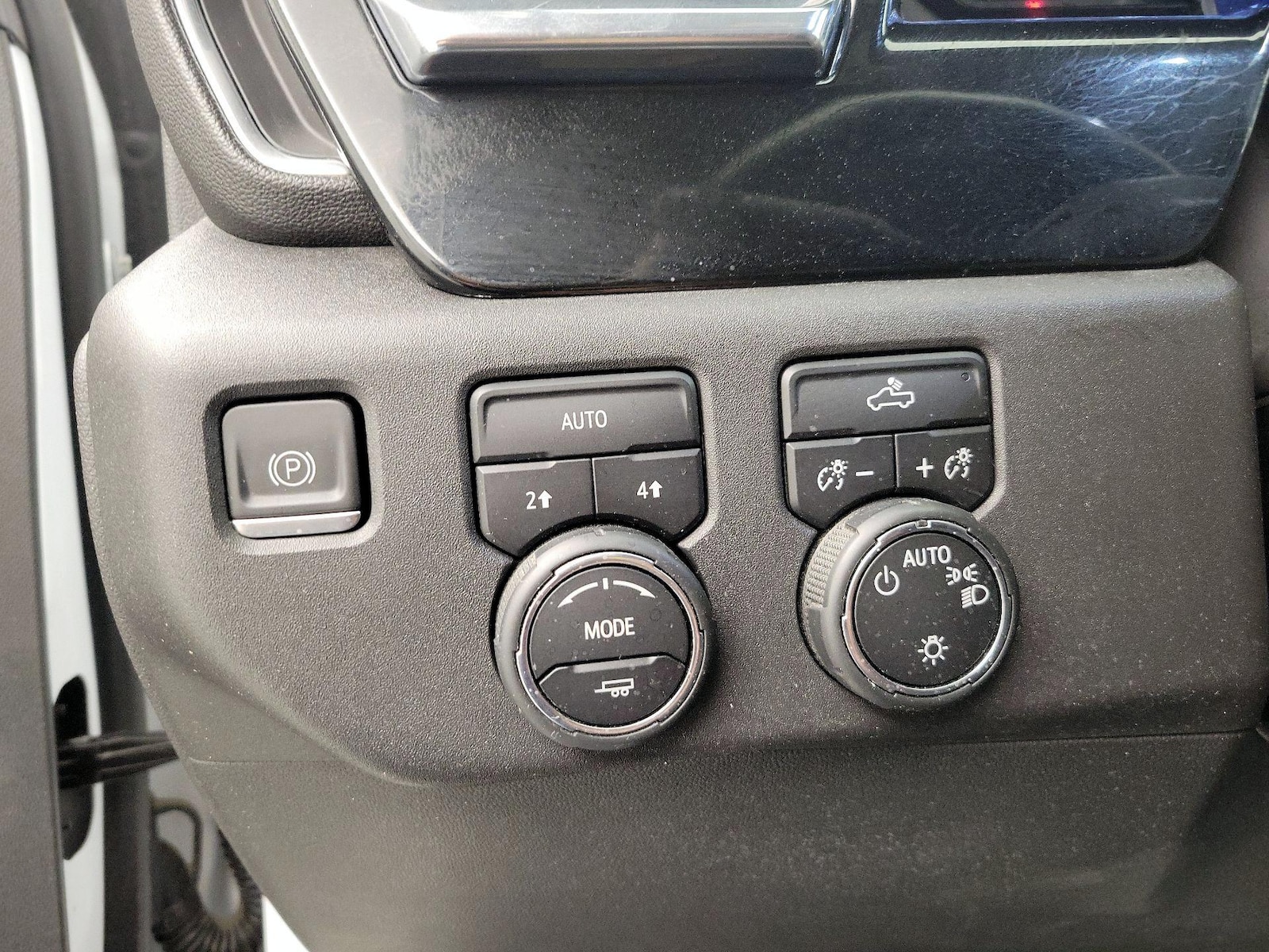 2023 Chevrolet Silverado 1500 LT - Photo 14