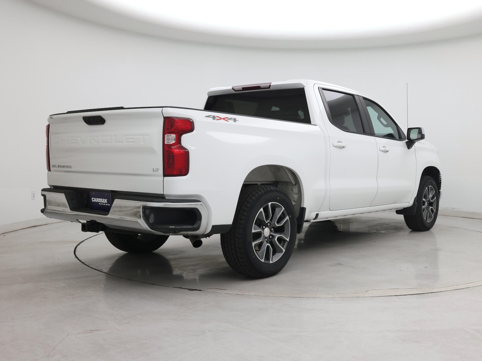 2023 Chevrolet Silverado 1500 LT - Photo 9