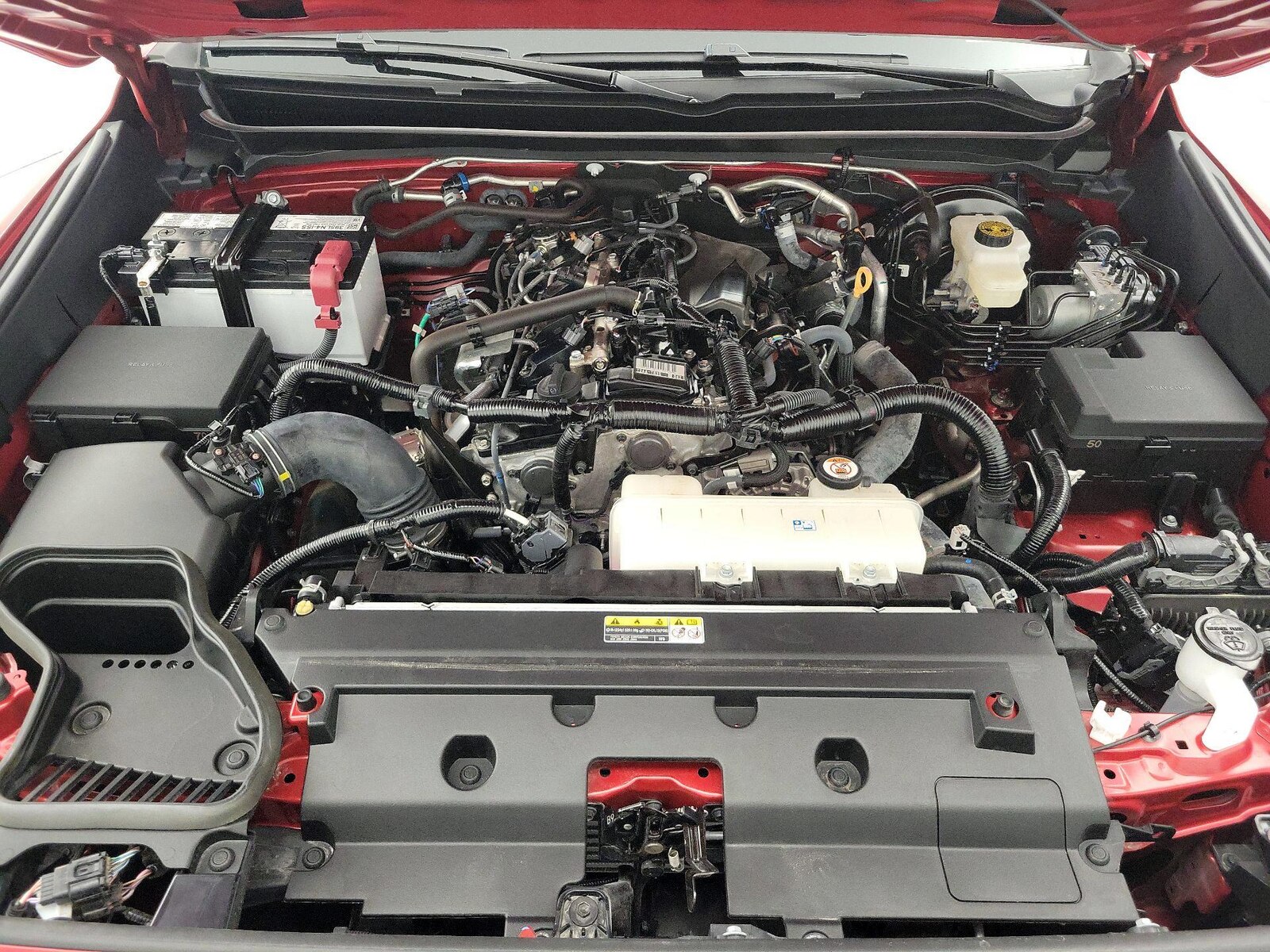 2025 Toyota Tacoma SR5 - Photo 22