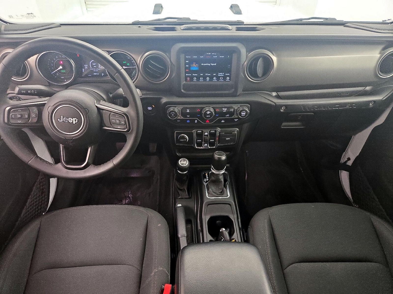 Apple CarPlay® & Android Auto™