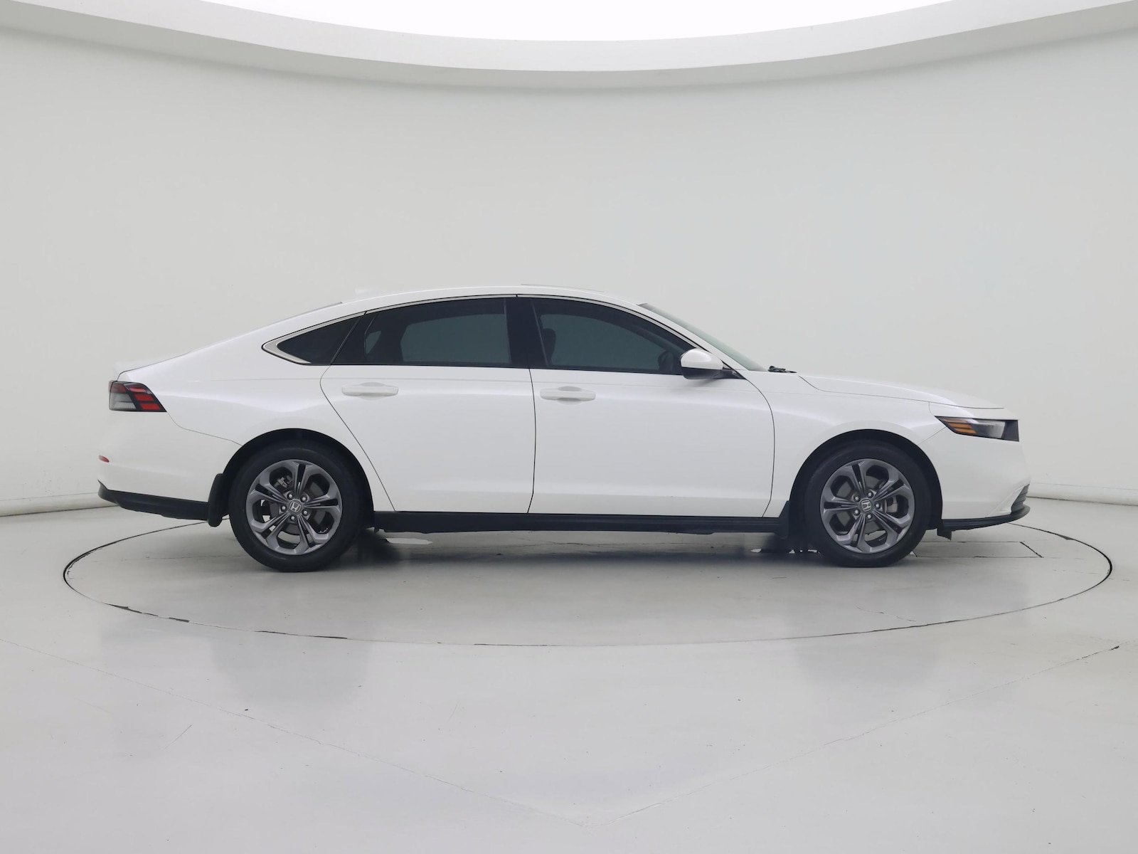 2023 Honda Accord EX - Photo 8