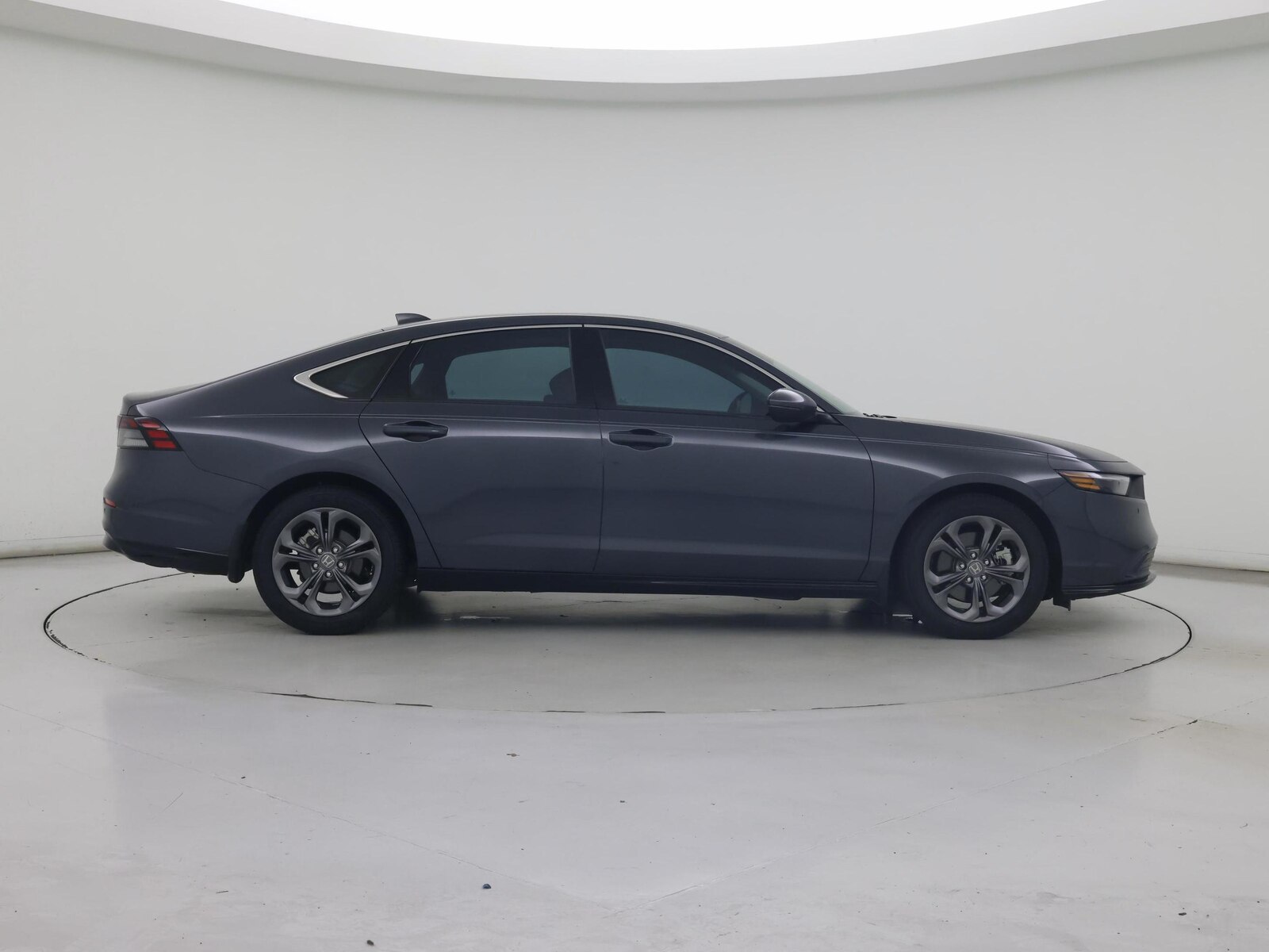 2024 Honda Accord Hybrid EX-L - Photo 8