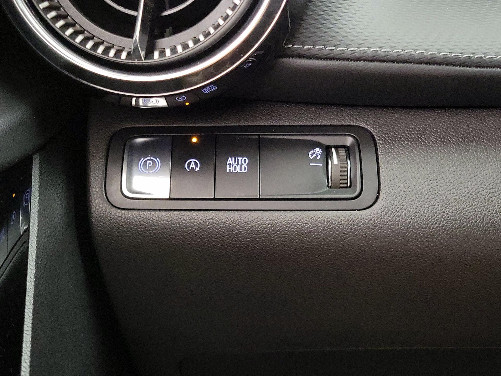 2025 Chevrolet Equinox LT - Photo 14