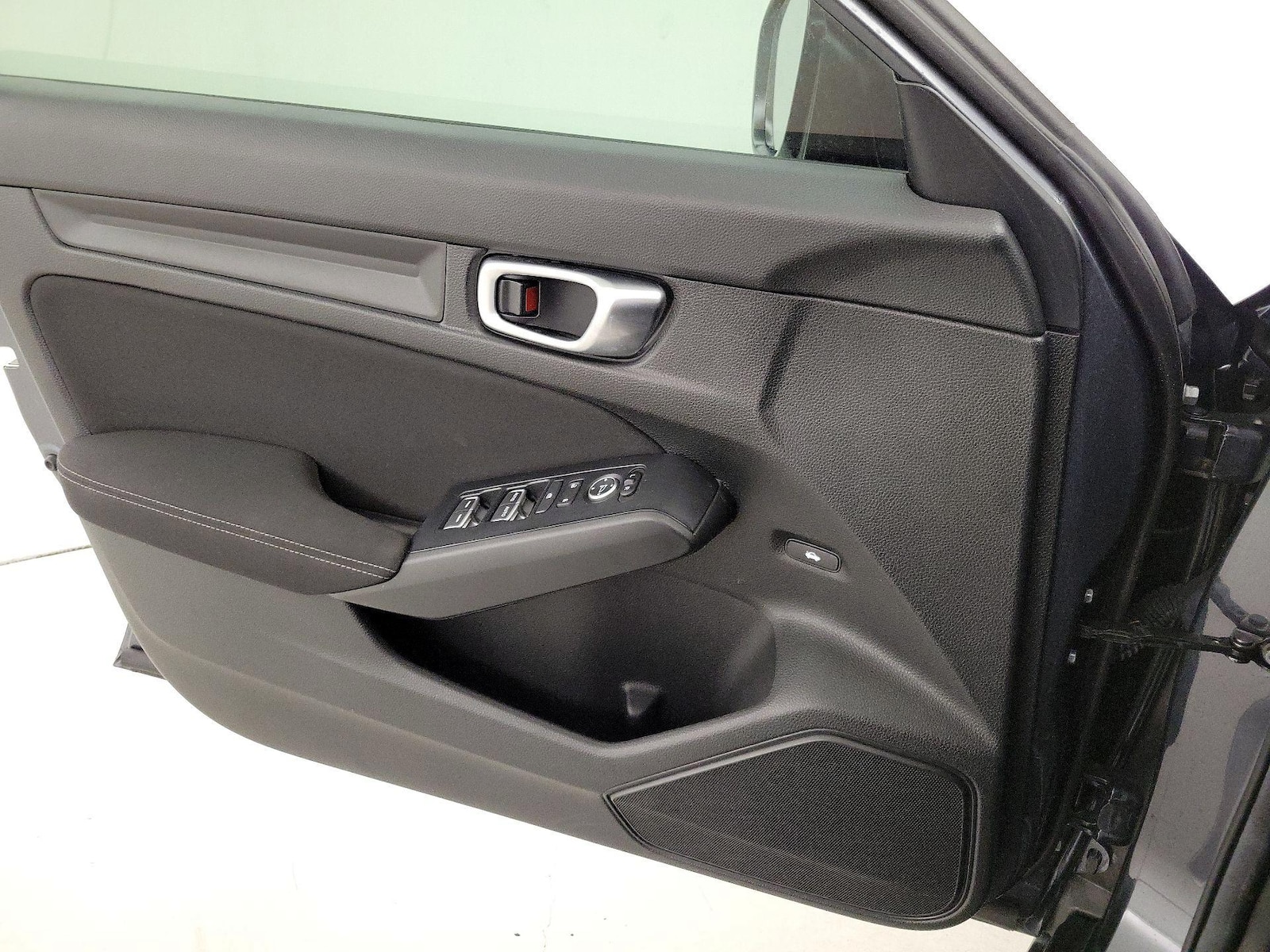 2024 Honda Civic LX - Photo 13