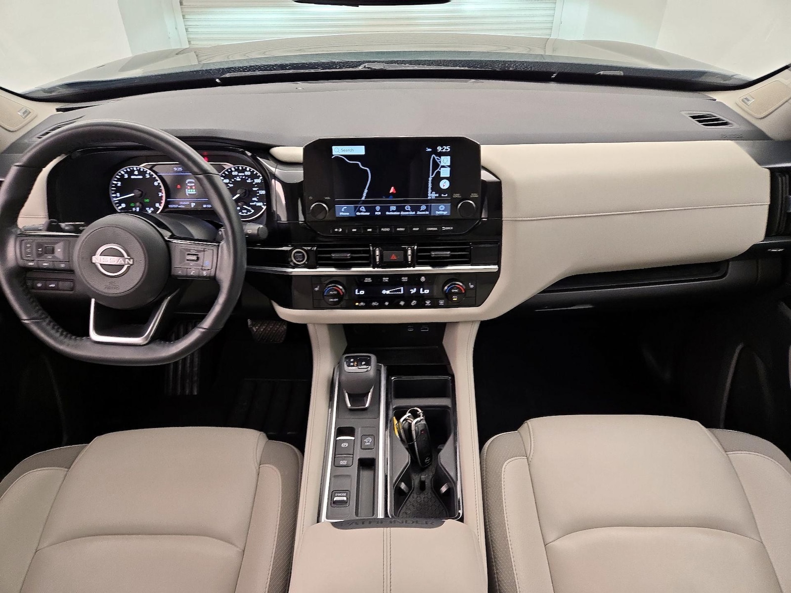 2023 Nissan Pathfinder SL - Photo 10