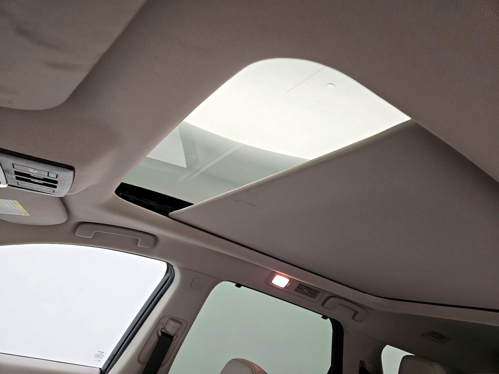2023 Nissan Pathfinder SL - Photo 21