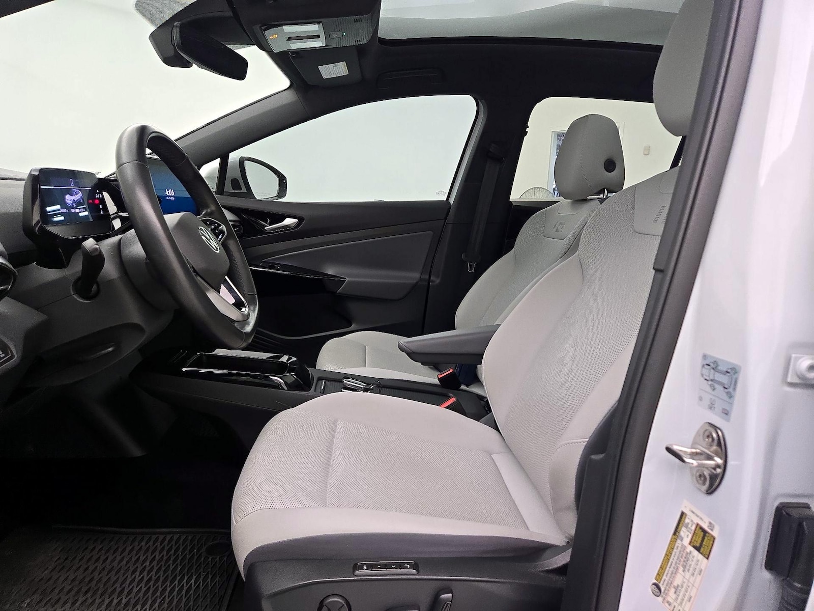 2021 Volkswagen ID.4 PRO S - Photo 12