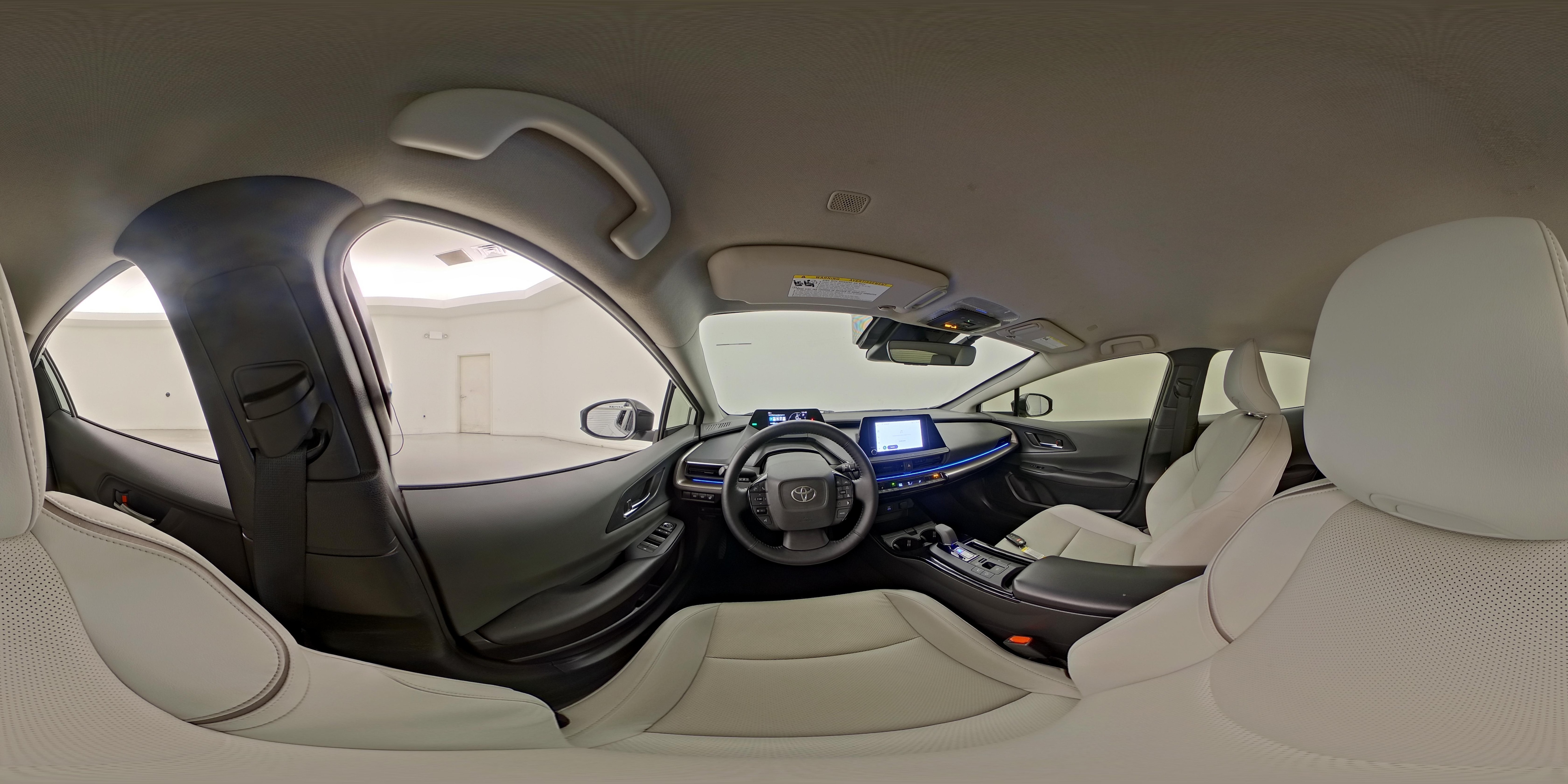 2024 Toyota Prius XLE - Photo 26