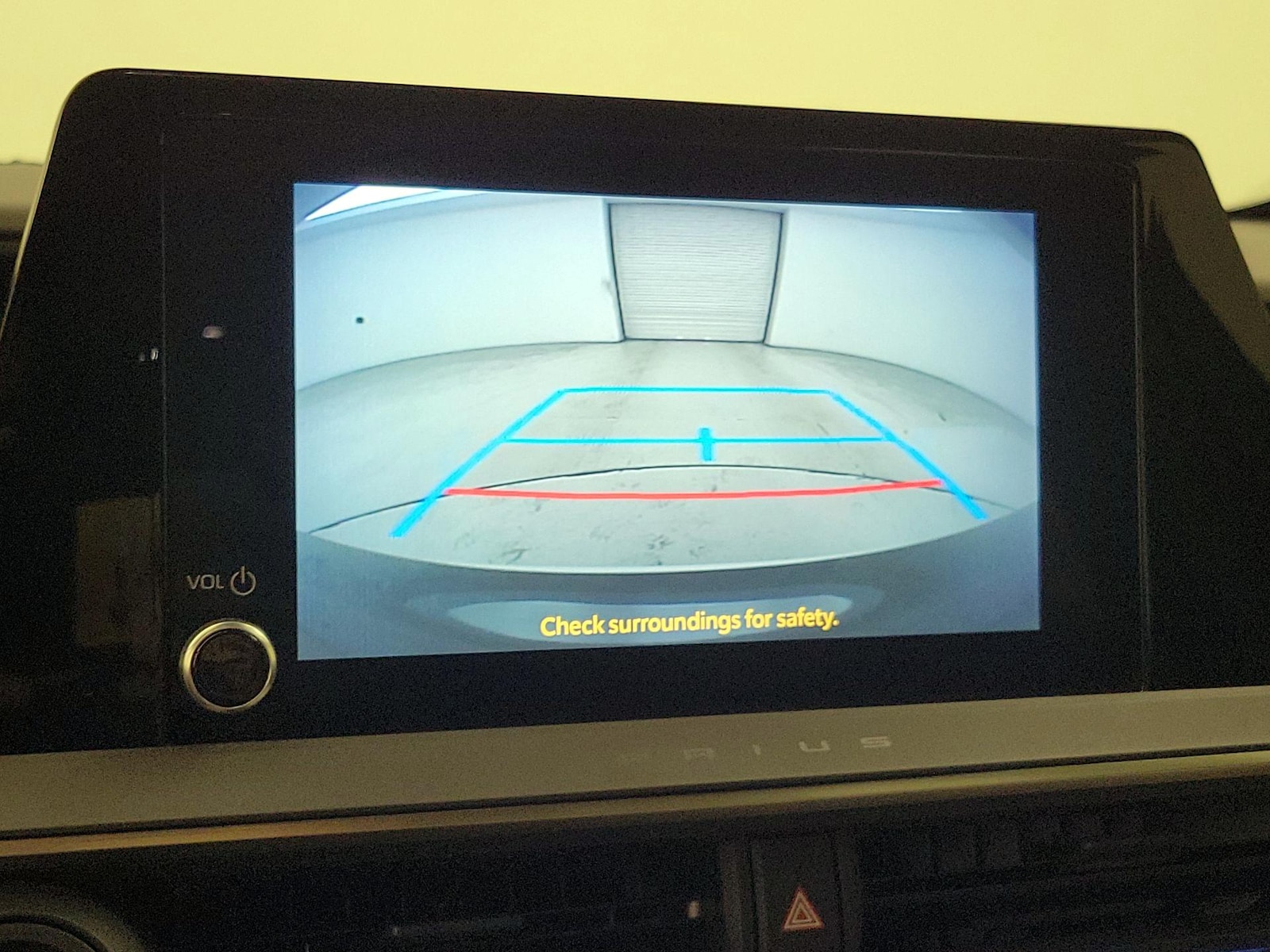 2024 Toyota Prius XLE - Photo 15