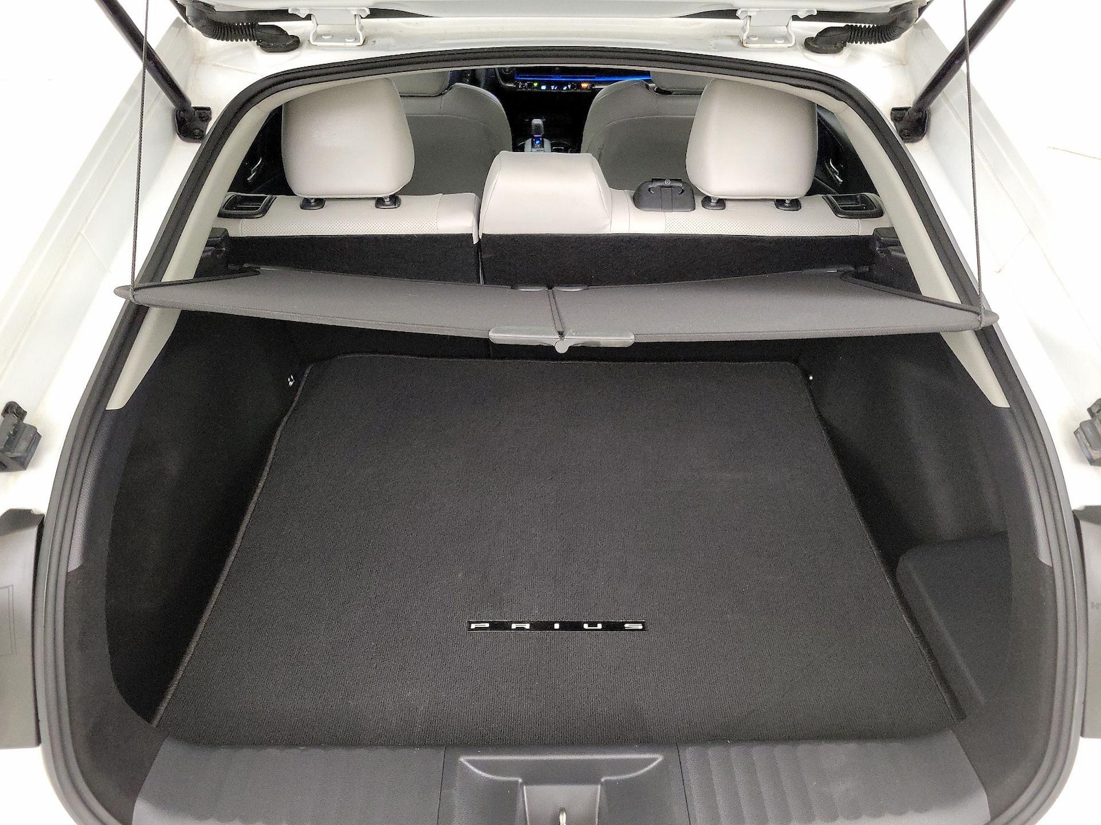 2024 Toyota Prius XLE - Photo 21
