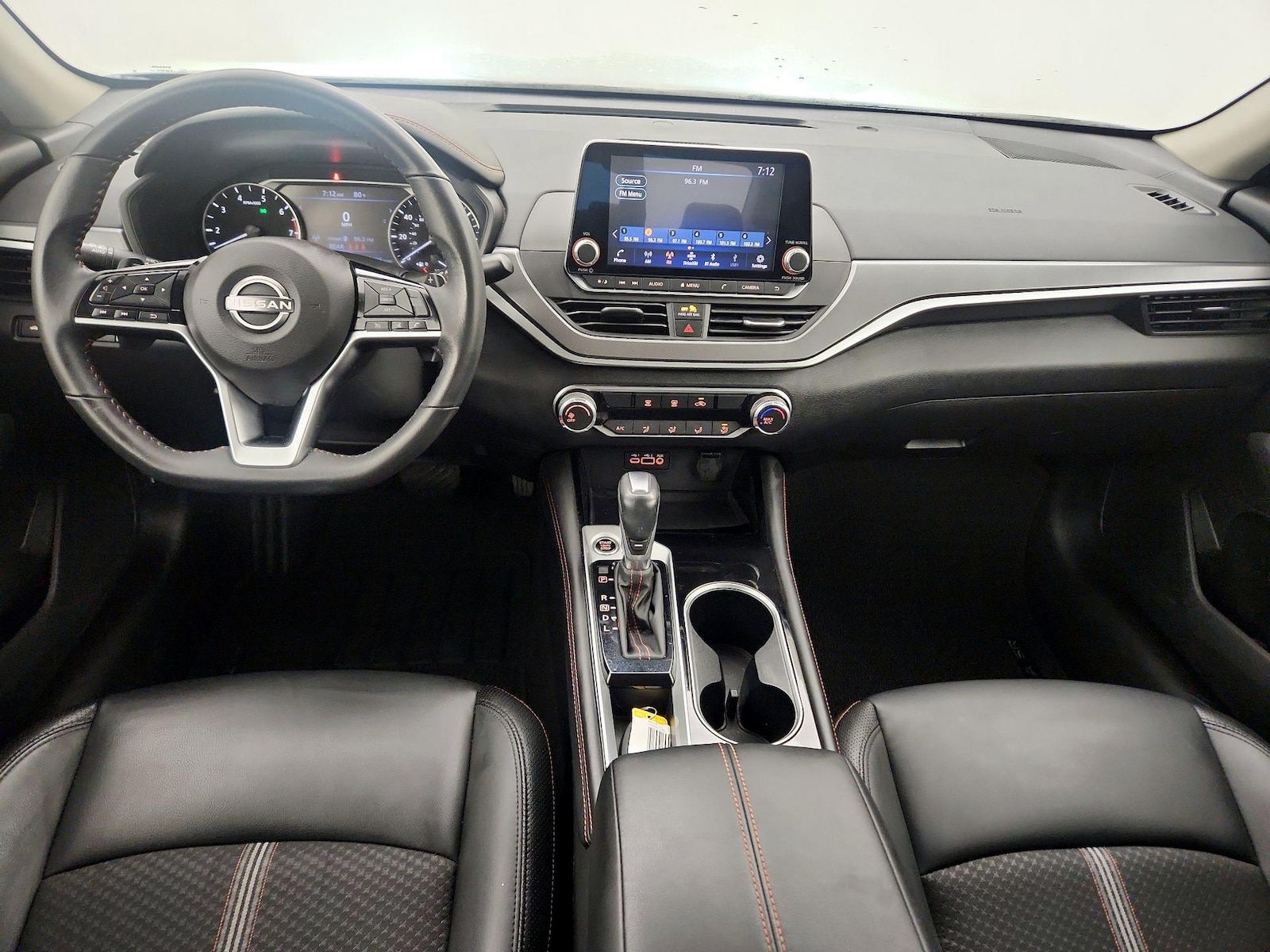 2024 Nissan Altima SR - Photo 10