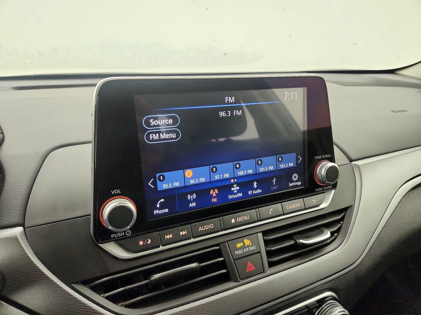 2024 Nissan Altima SR - Photo 16