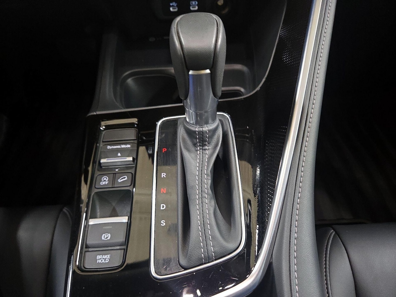 2025 Acura ADX Base - Photo 17