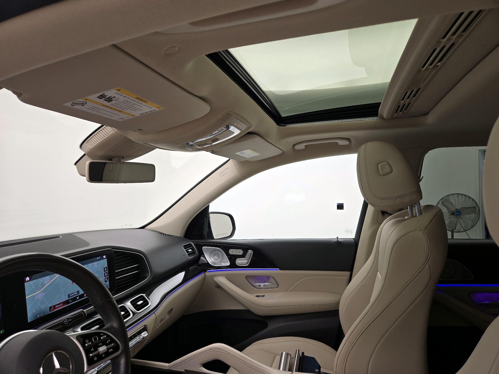 Sunroof(s) & Overhead Airbags